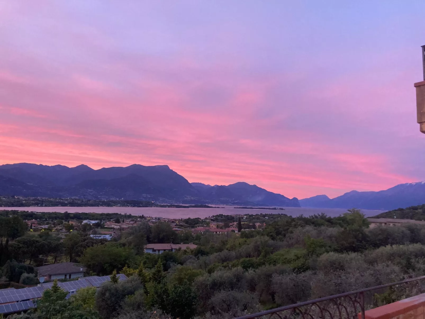Wohnung mit Seeblick in Villa Elena-Dehors