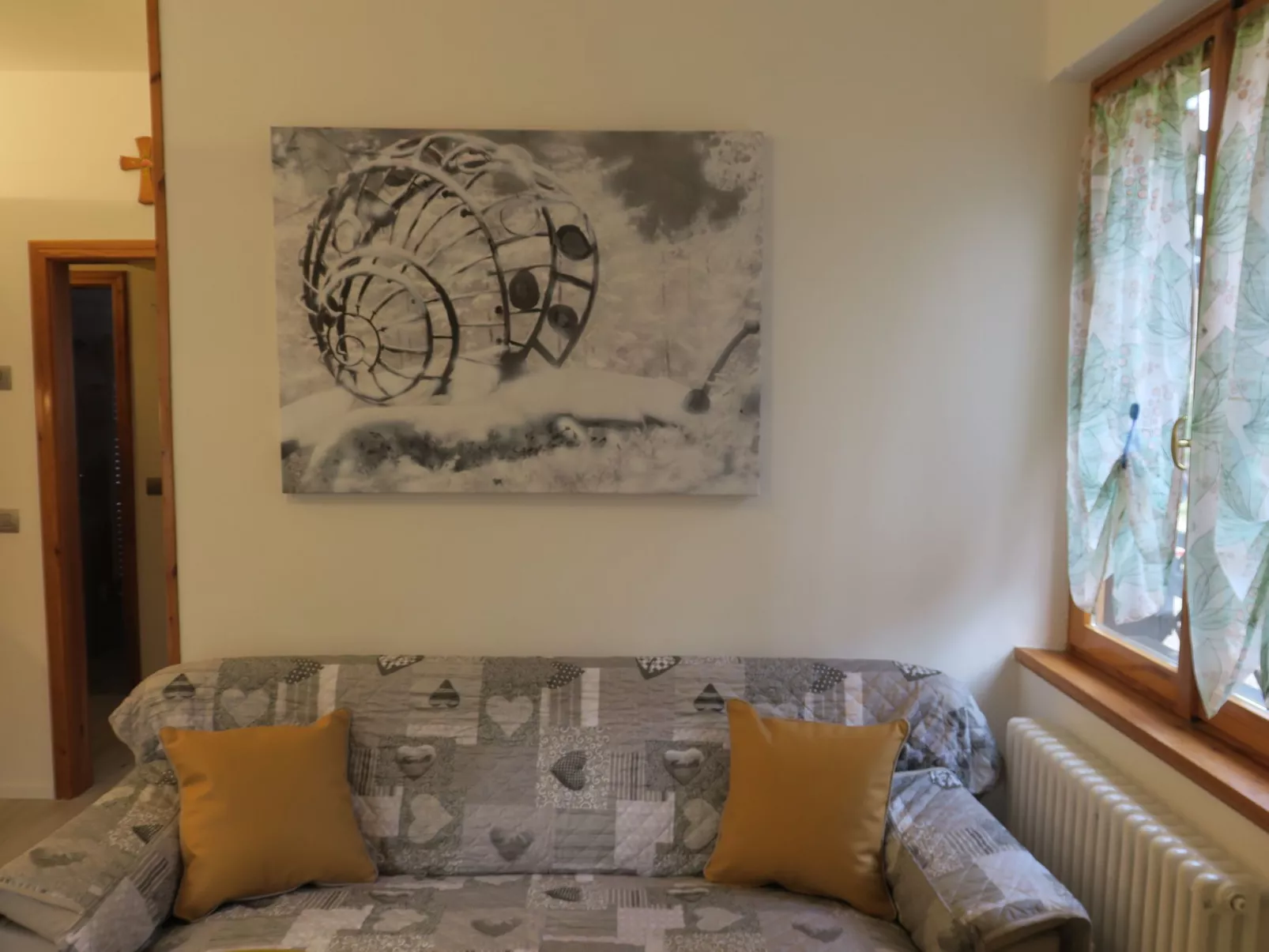 Erdgeschosswohnung mit möbliertem Garten-Inside