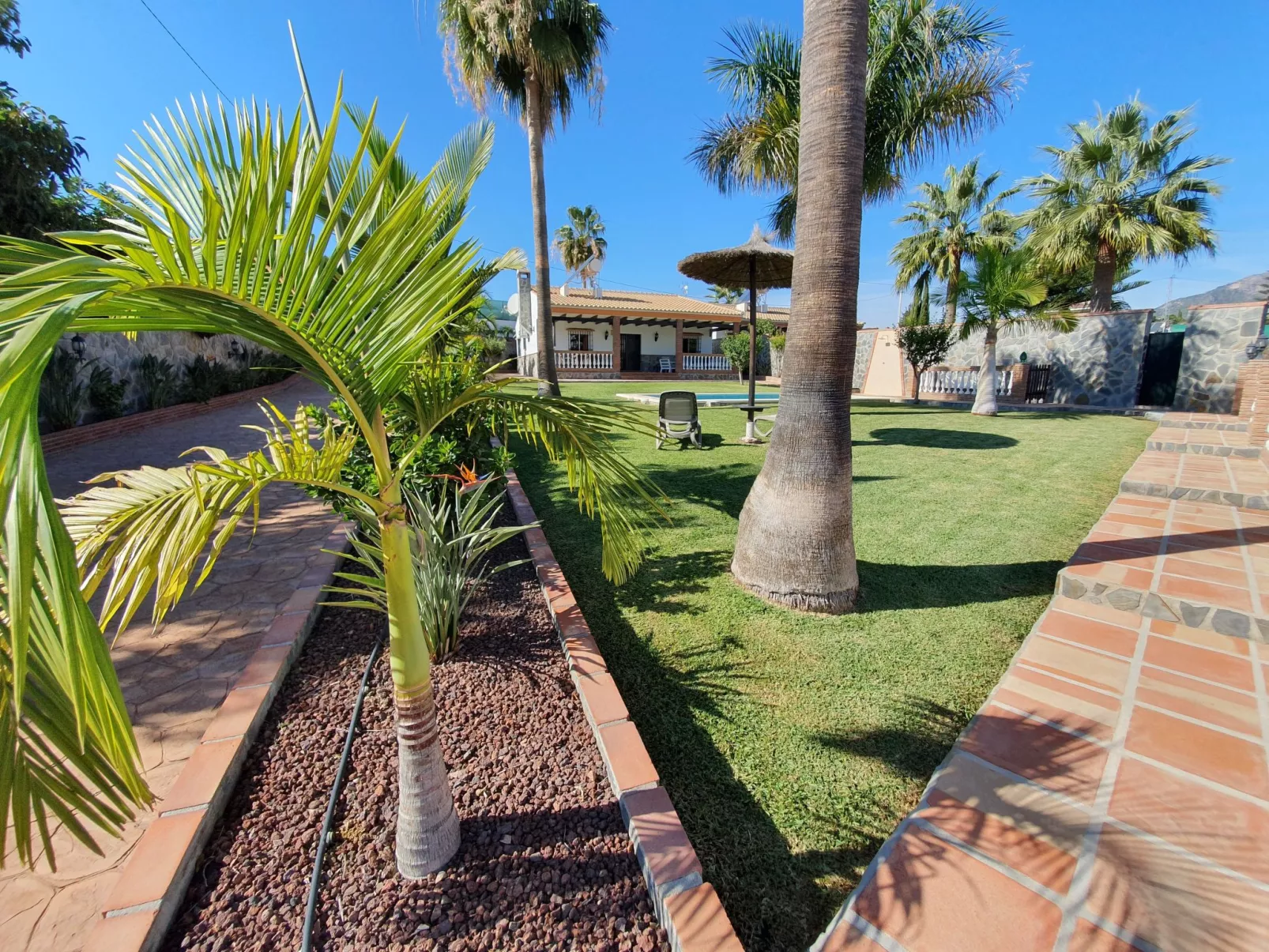 "Villa el Cano" mit Schwimmbad-Dehors