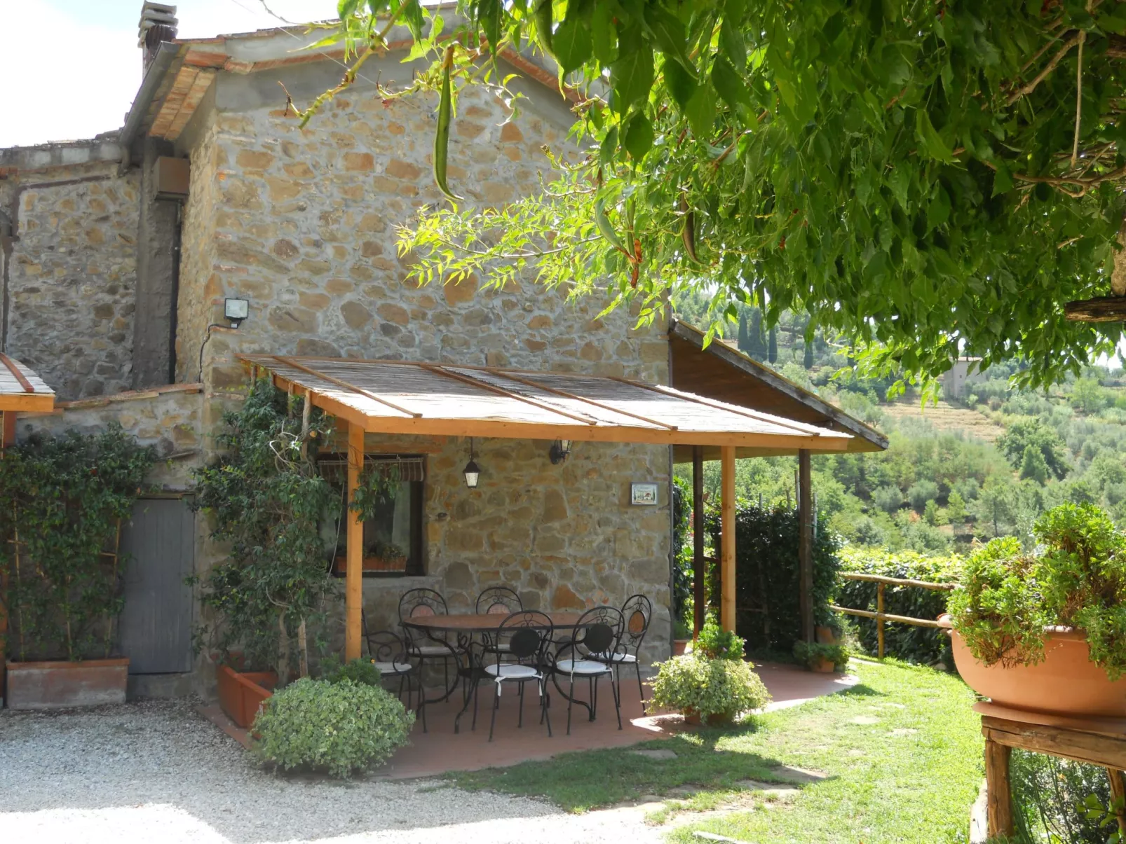 Bauernhaus Biancospino-Draußen