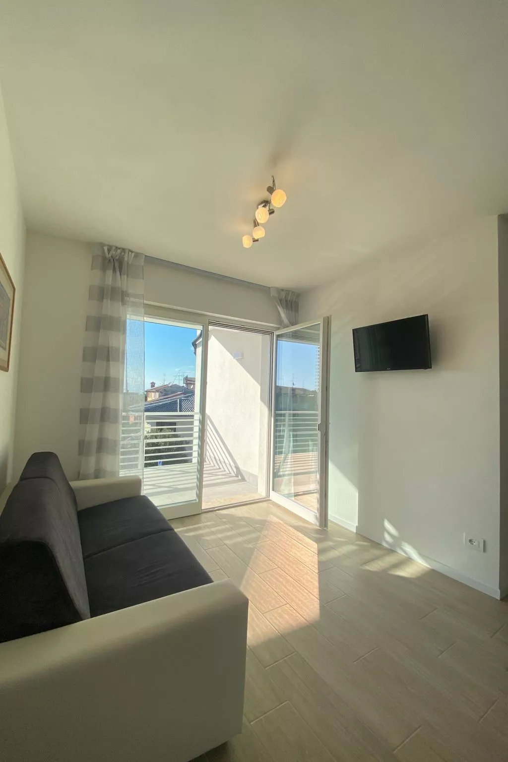 Wohnung 'Vanessa' mit Terrasse-Drinnen