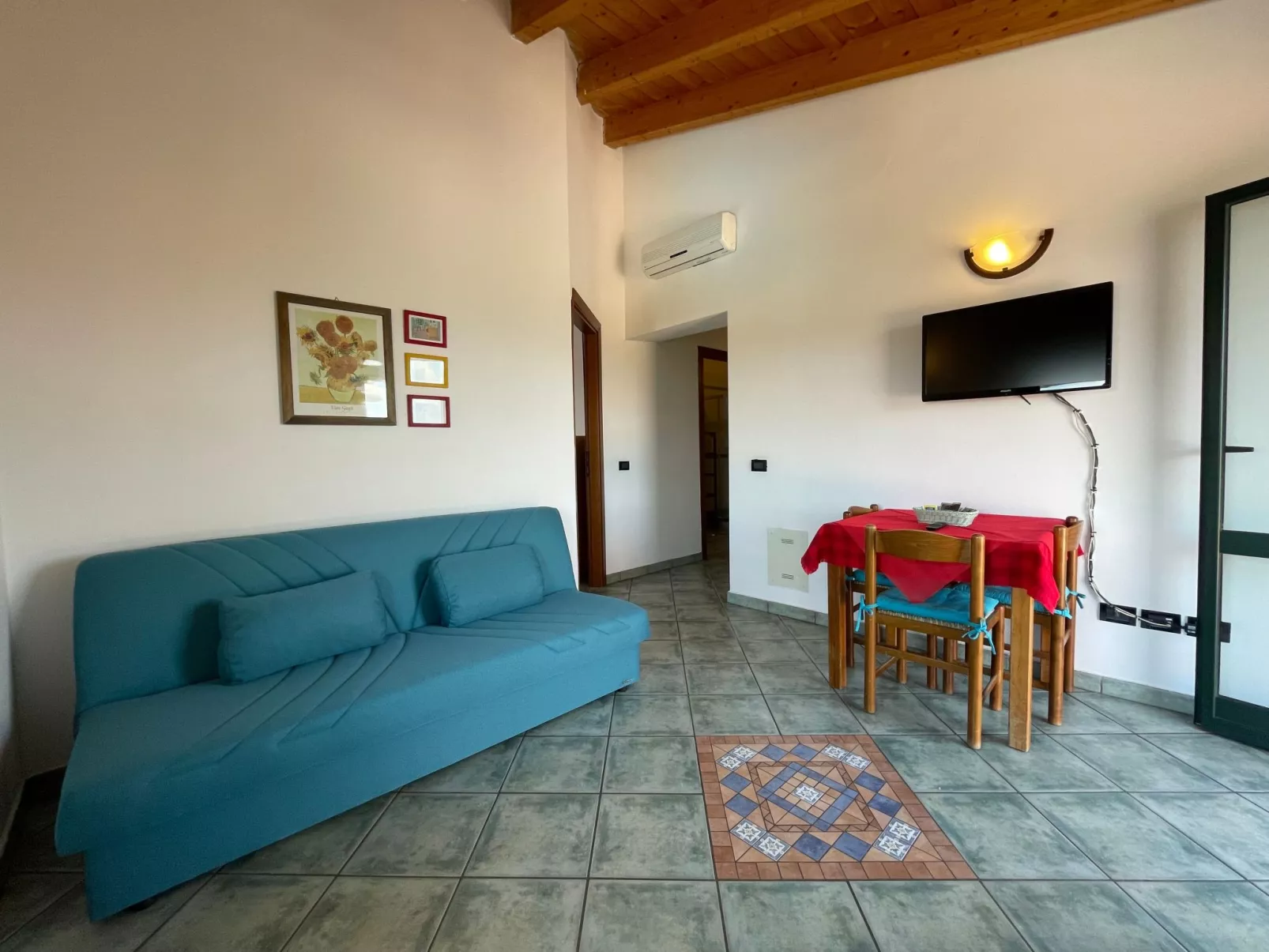 Wohnung in Solarolo mit privatem Parkplatz-Drinnen