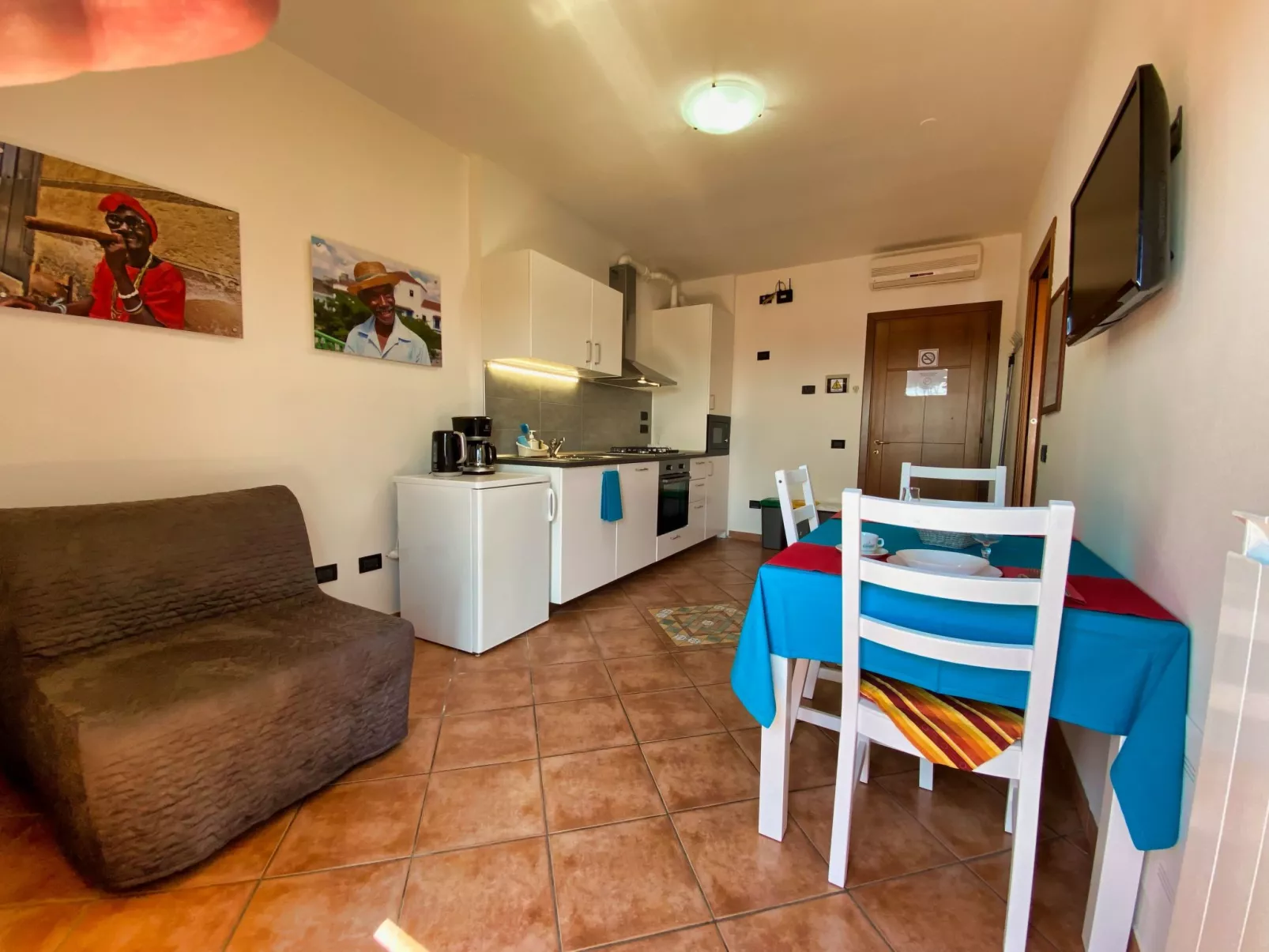 "Appartement für 3 Personen"-Drinnen