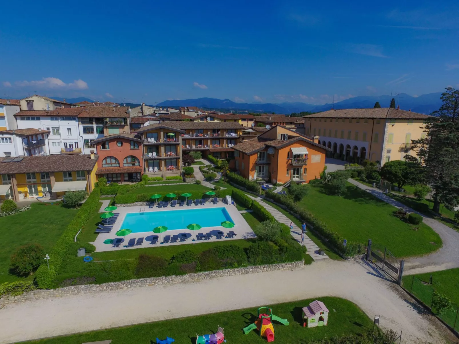 Wohnung mit Seeblick-Outside