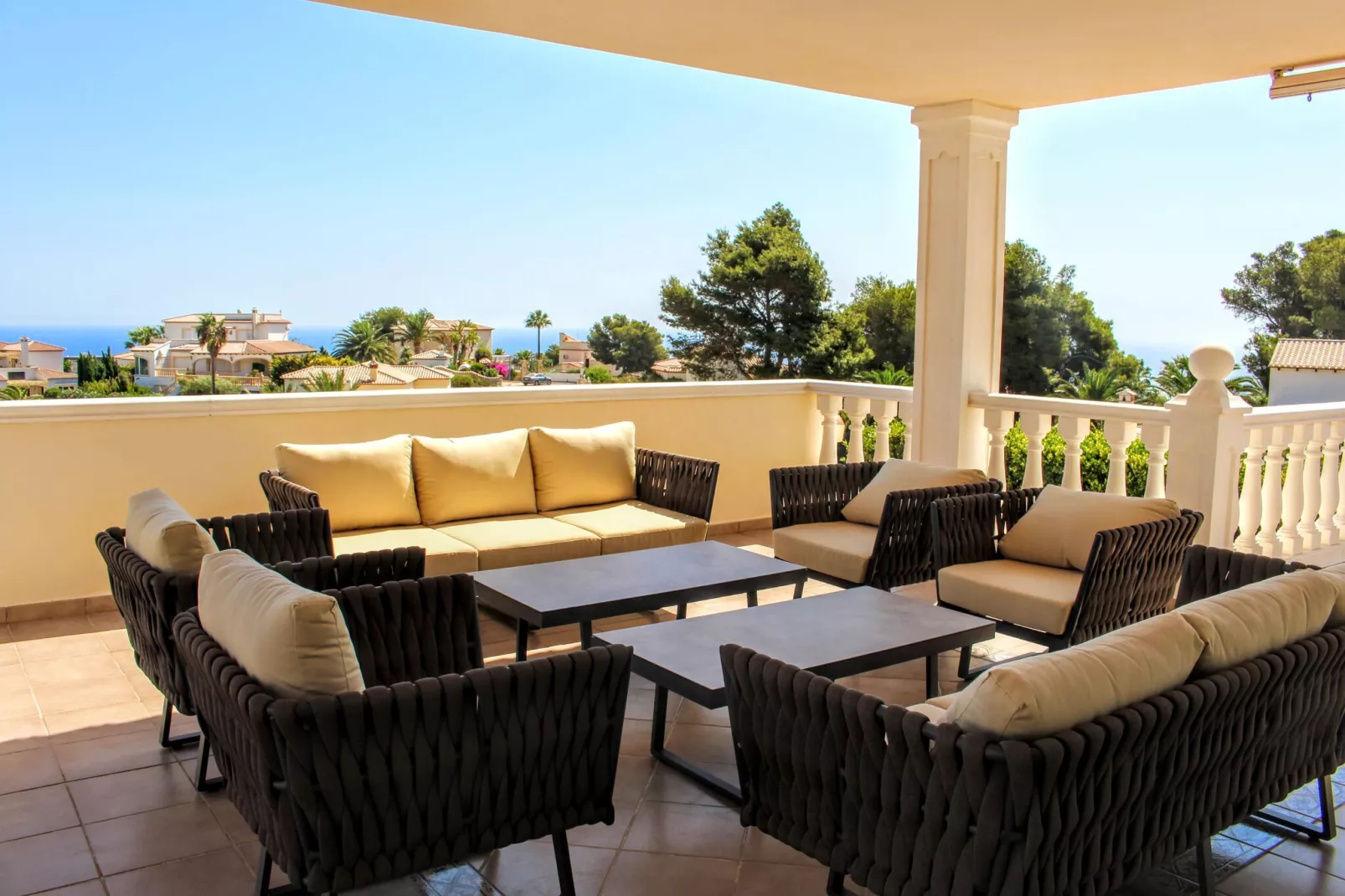 Luxe villa in Javea met panoramisch uitzicht-Balcon-terrasse