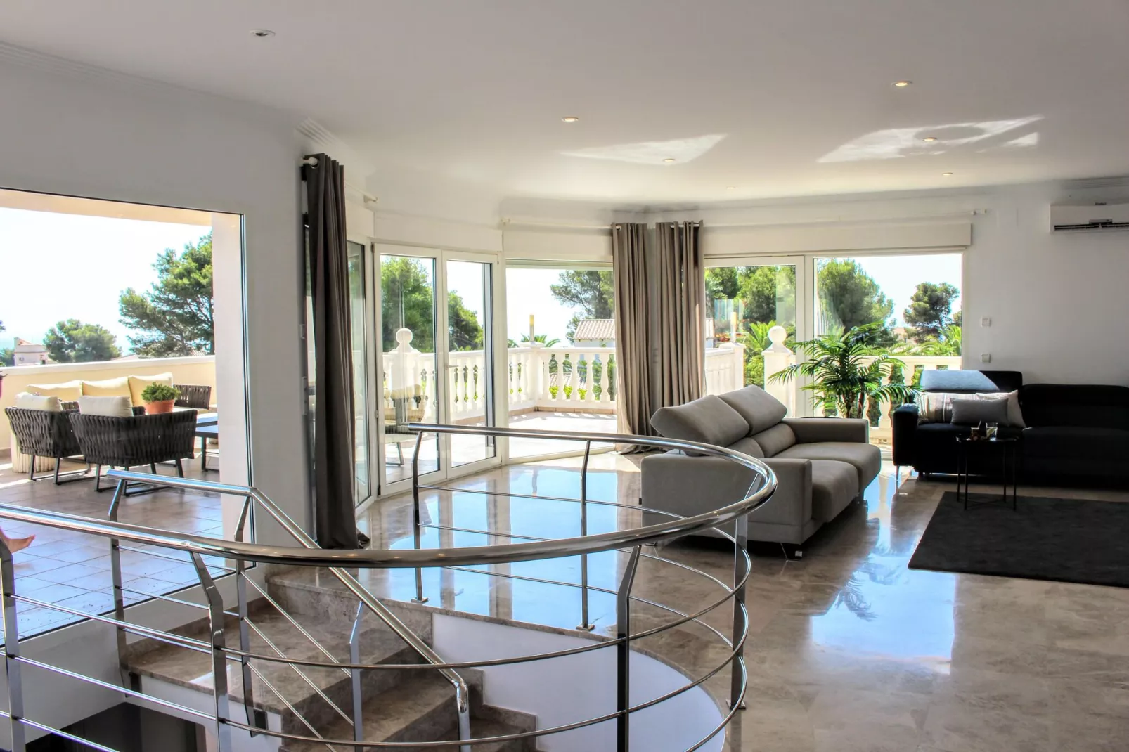 Luxe villa in Javea met panoramisch uitzicht-Salon