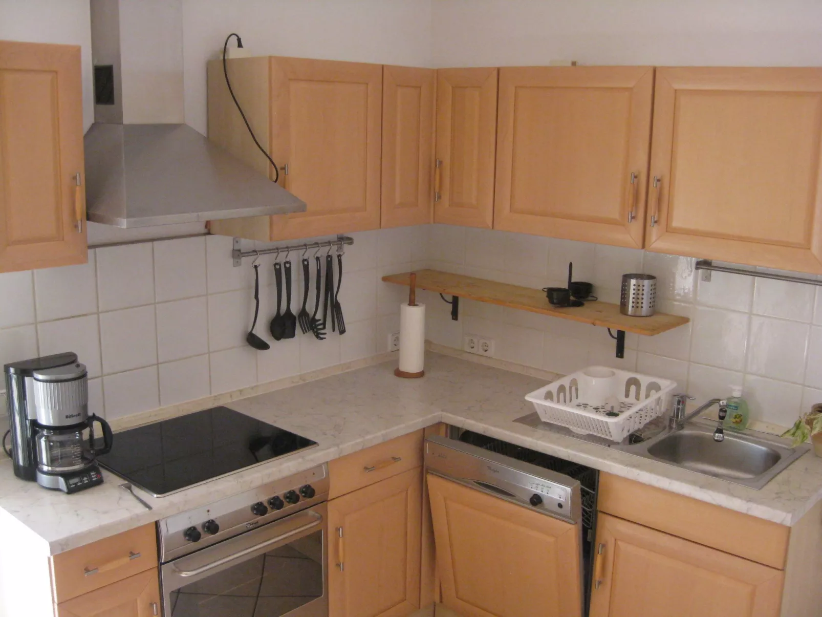 Ferienvilla mit Garten, Grill und Terrasse-Dedans