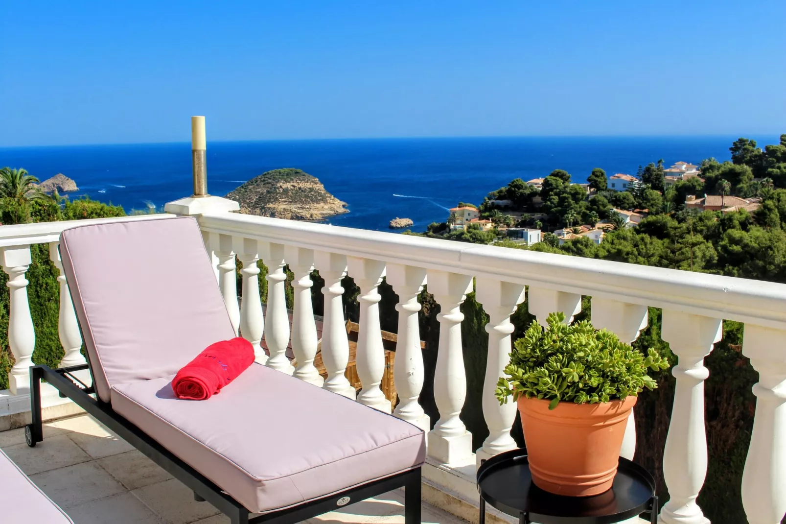 Luxe villa in Javea met panoramisch uitzicht-Balcon-terrasse