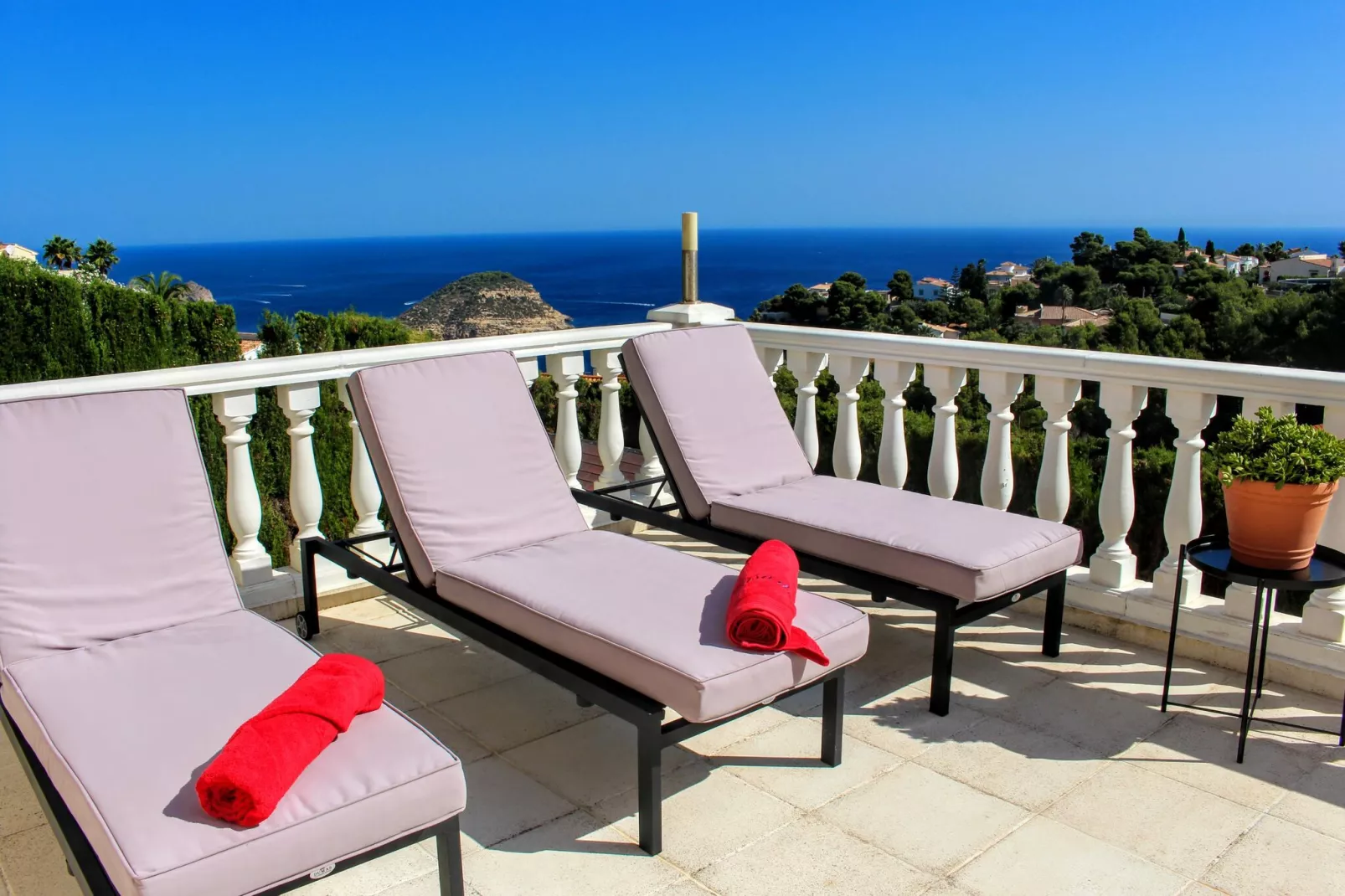 Luxe villa in Javea met panoramisch uitzicht-Balcon-terrasse