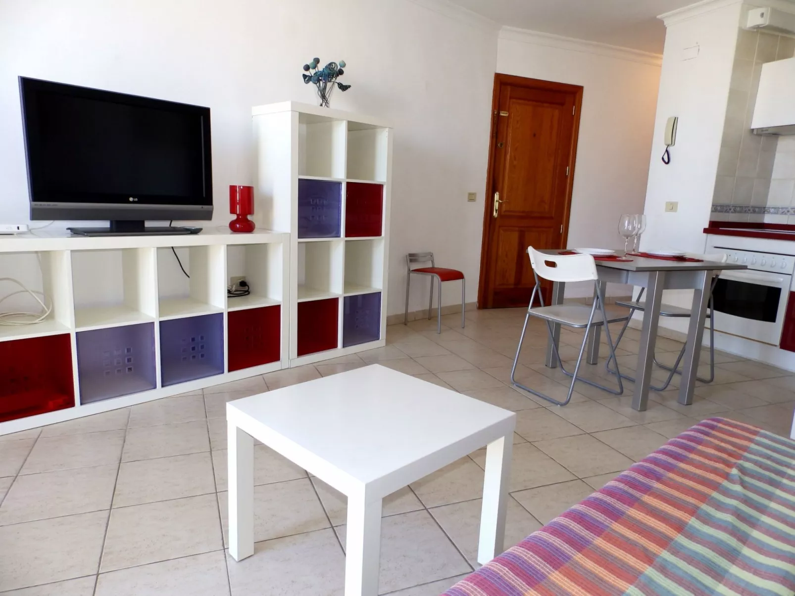 "Cañaveral Medano".-Inside