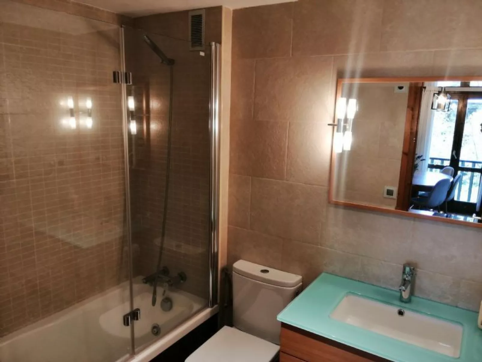 Geräumige Wohnung mit Garten und Schwimmbad Herbasabina 5 Vall de Boí-Drinnen