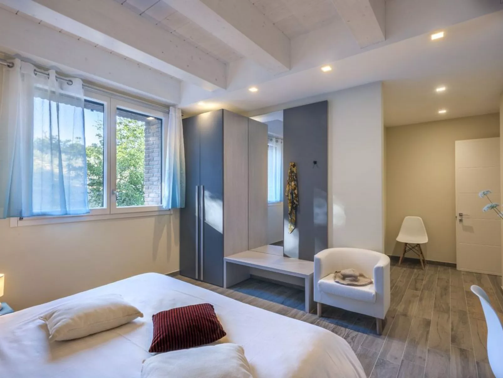 Casale Astralis Marcheholiday-Inside