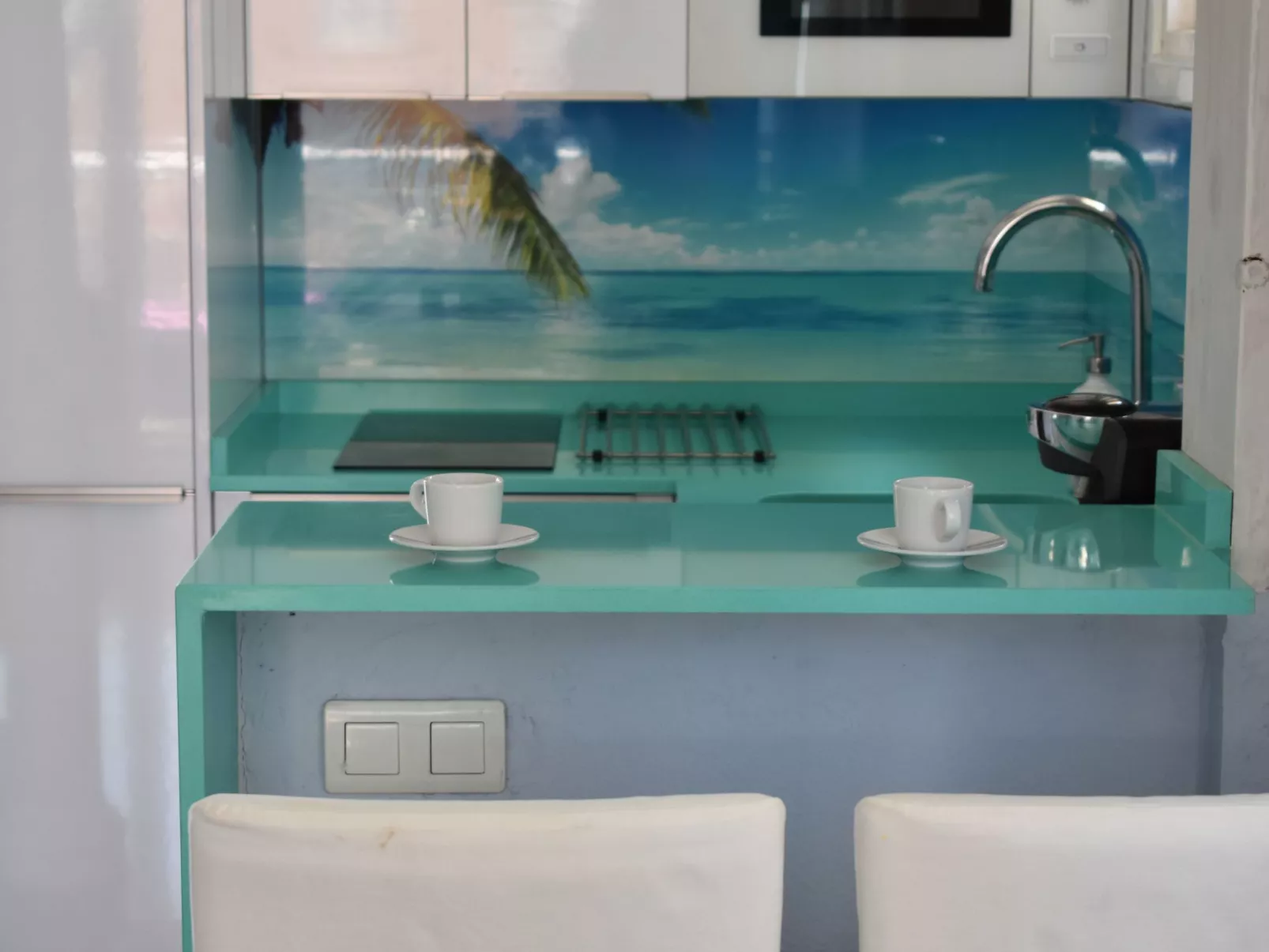 Helle und renovierte Ferienwohnung mit Balkon und tollem Blick auf das Meer-Inside