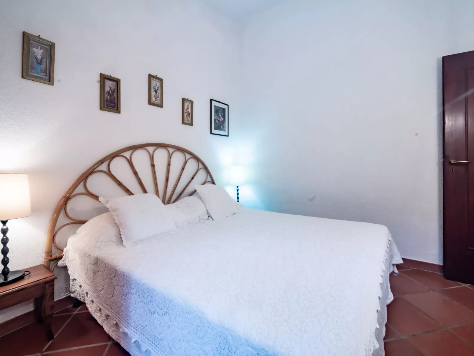 Wunderschöne freistehende Villa in kurzer Entfernung zum Strand und mit herrlic-Image-tags.info