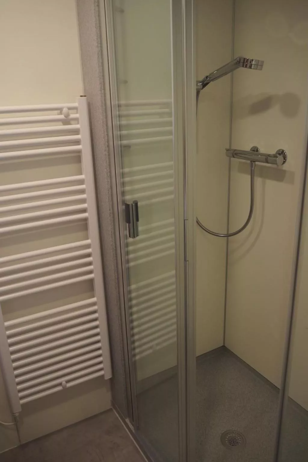 Chasura-Image-tags.info