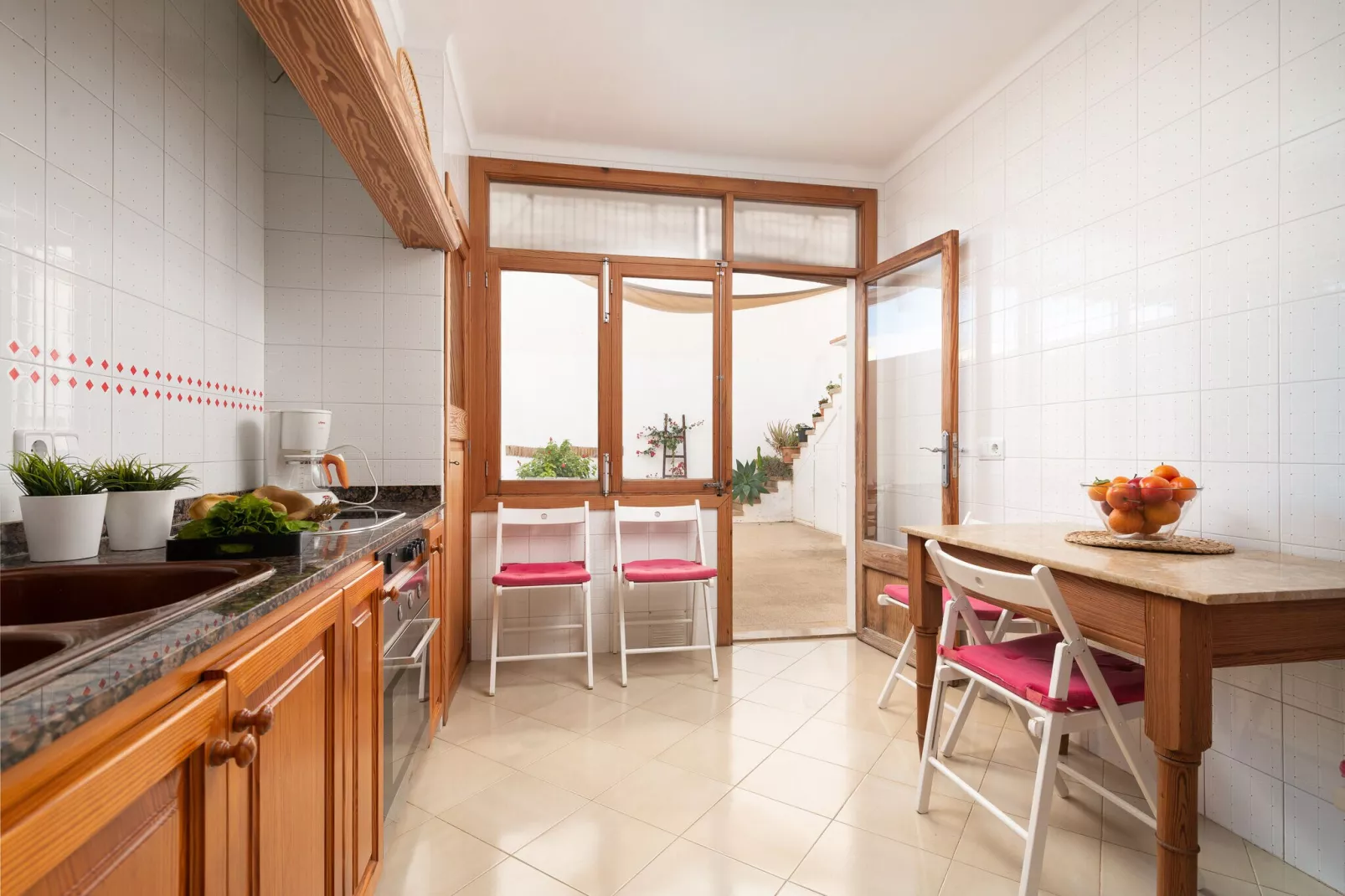 Mare De Deu Del Carme, 18-Exterior summer