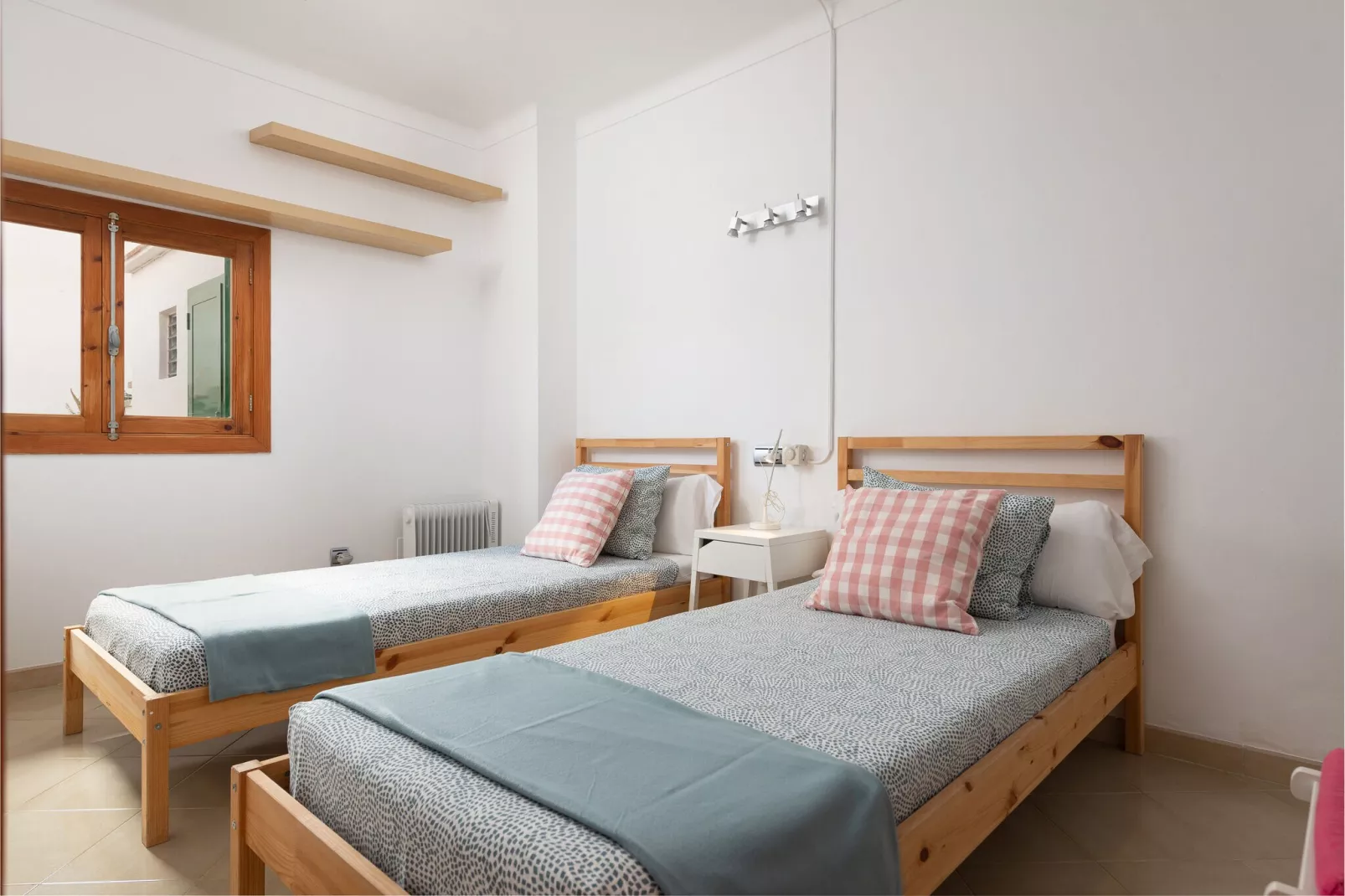 Mare De Deu Del Carme, 18-Exterior summer