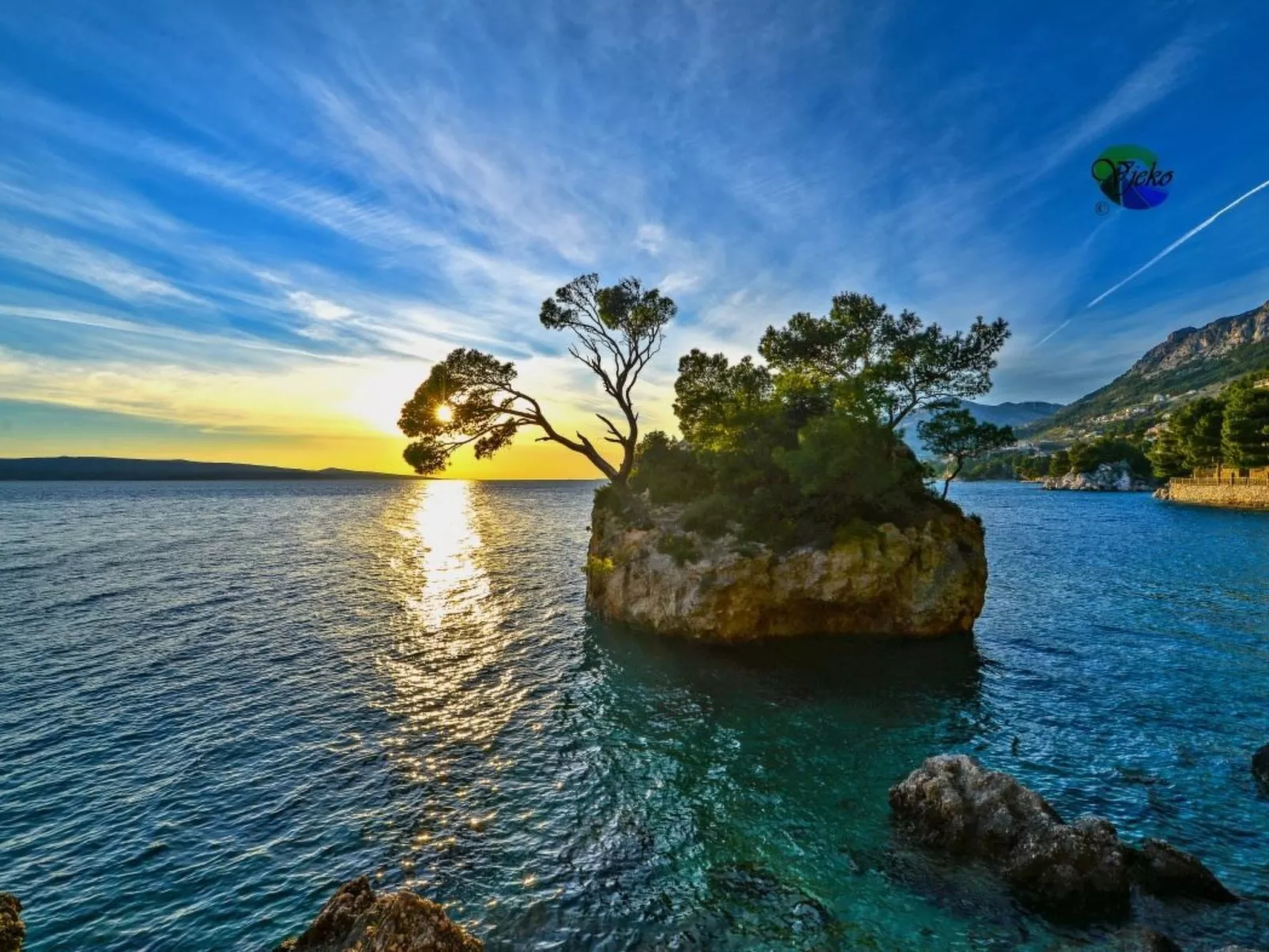 Ozzi mit privatem Pool-Outside