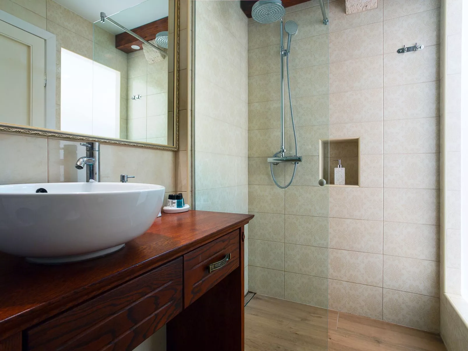 Luxuriöse Villa Kalalarga im Zentrum der Stadt-Image-tags.info