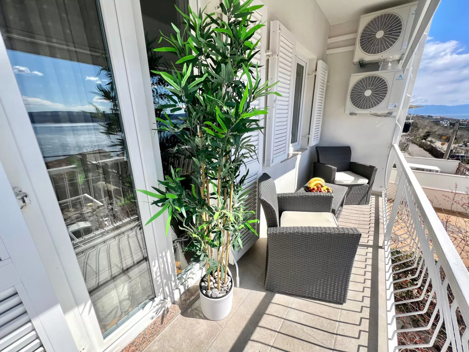 Apartment Frano-Dehors