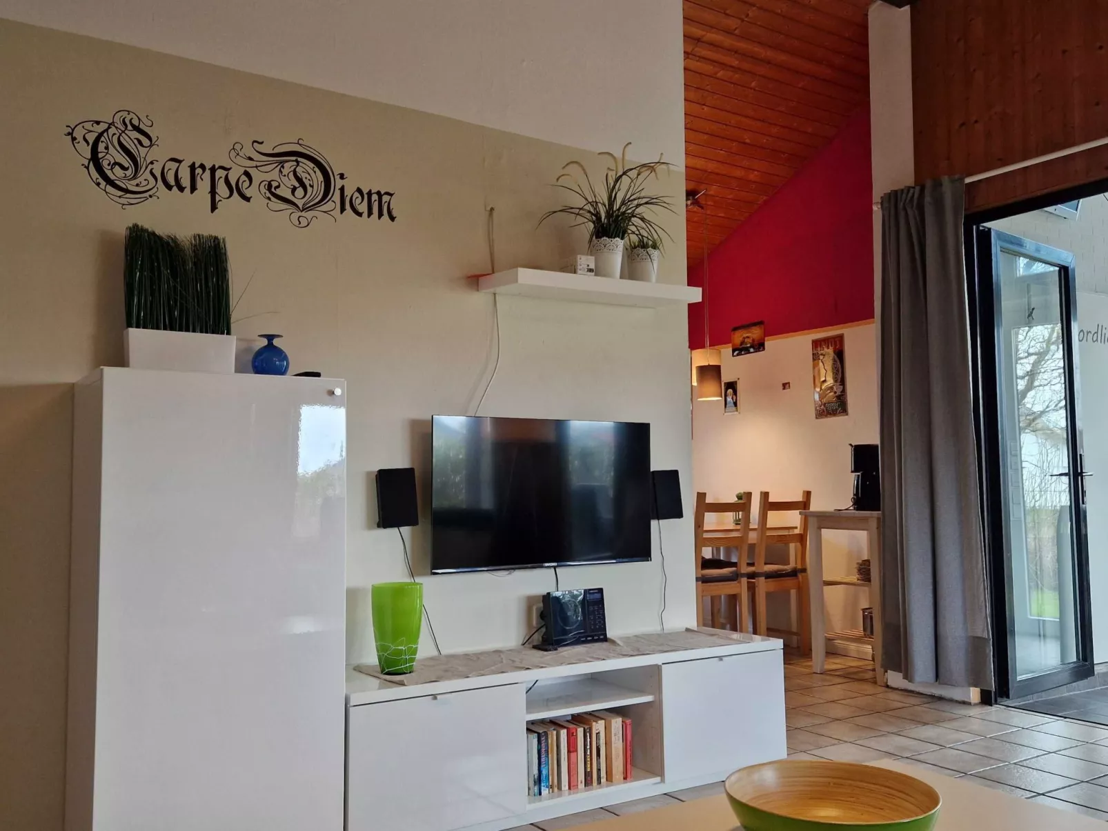 L21 Ferienhaus mit Wintergarten und Holzterrasse-Drinnen