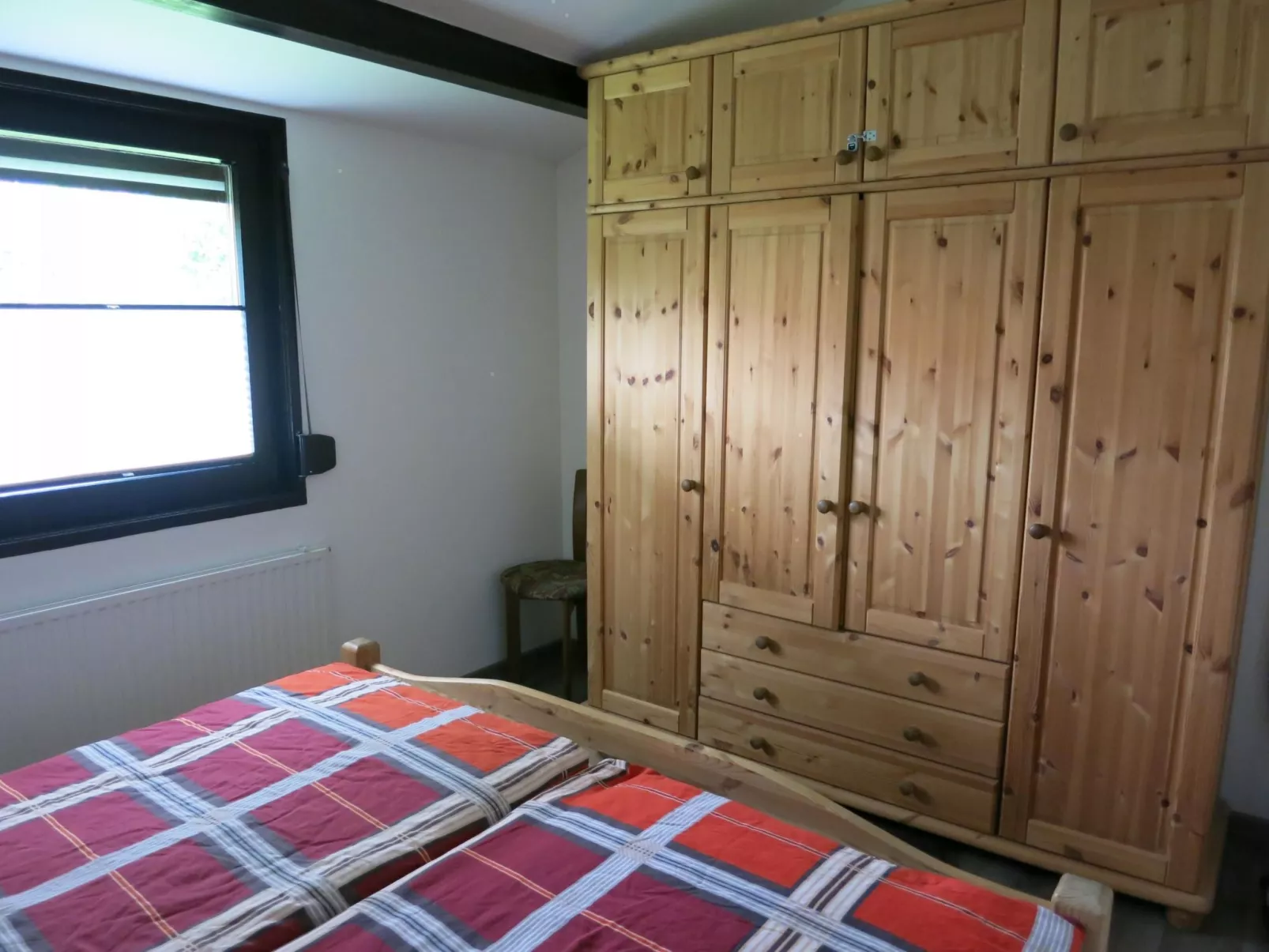 In Burhave mit Terrasse und Grill-Drinnen