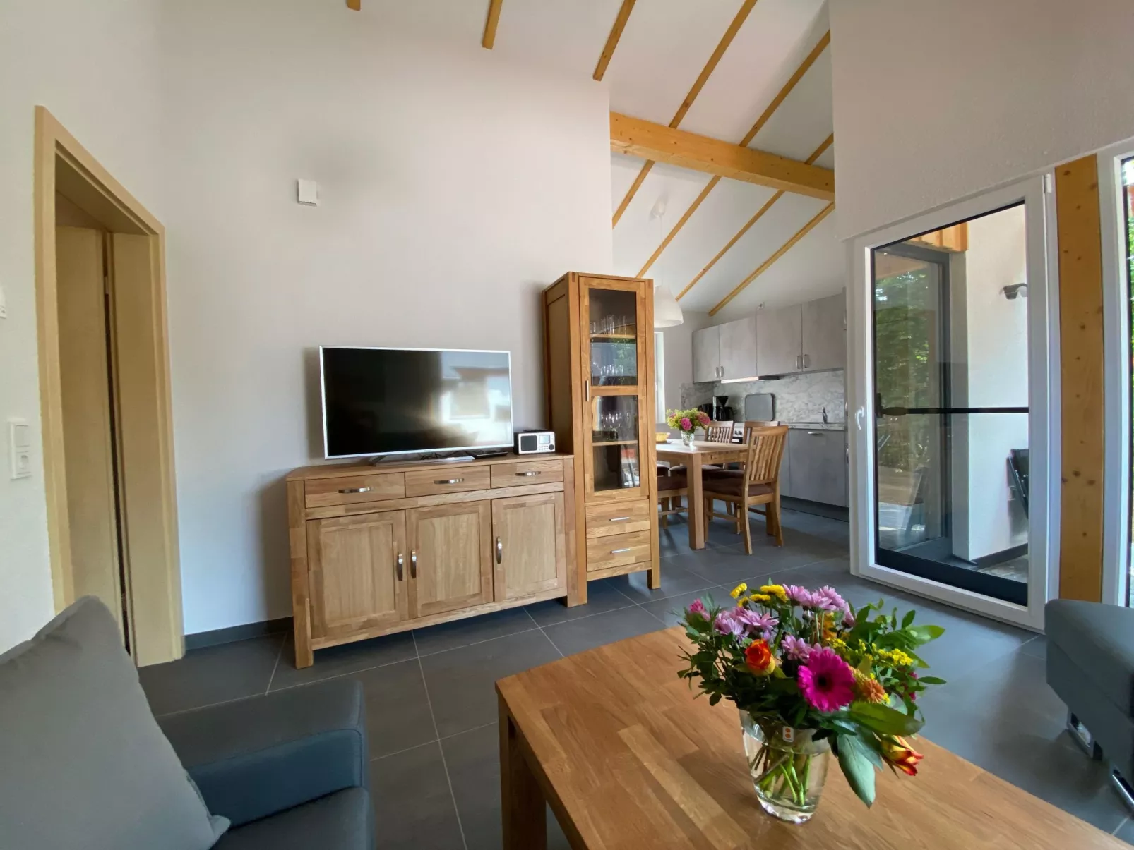 N7 Haus mit Terrasse und Garten an der Nordsee-Drinnen