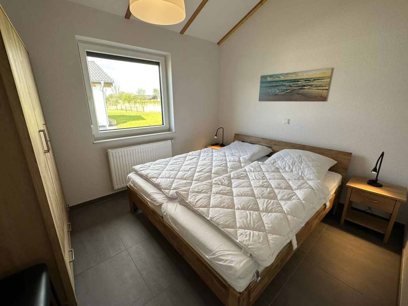 G6 Freistehendes Haus mit Garten und Wallbox-Dedans