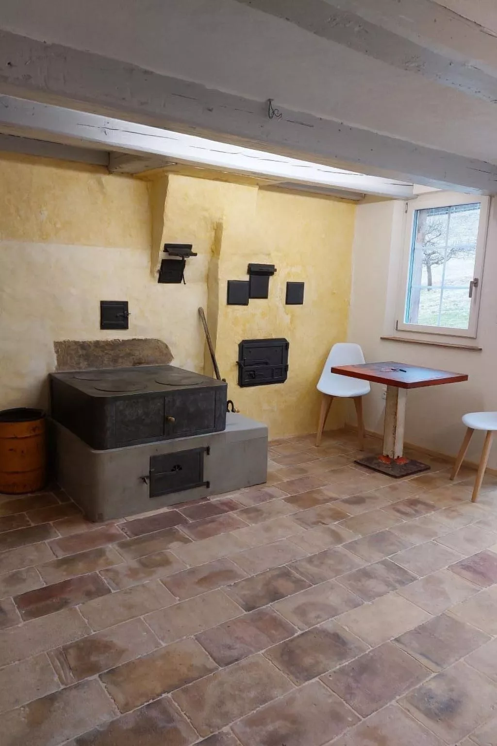 Historisches Riegel-Doppelbauernhaus-Inside