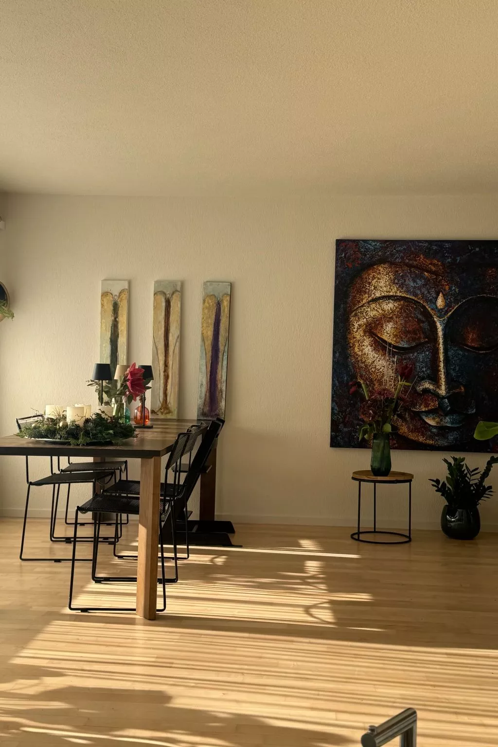 Silent Escape-Inside