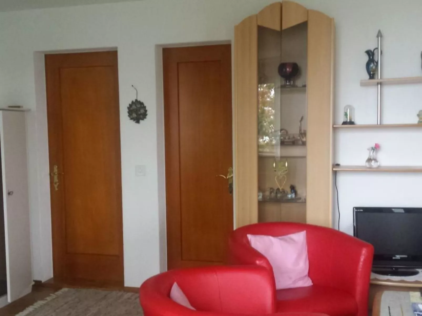 Charmantes Chalet Apartment mit Aussicht-Dedans