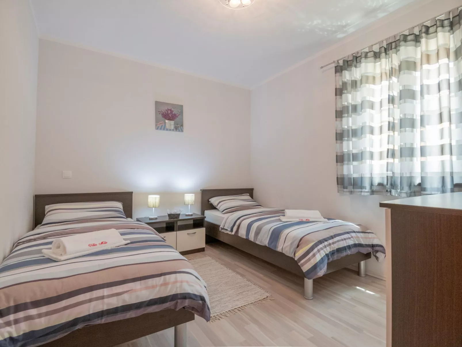 Villa "Mile" mit beheiztem Pool, Grill und Terrasse-Inside