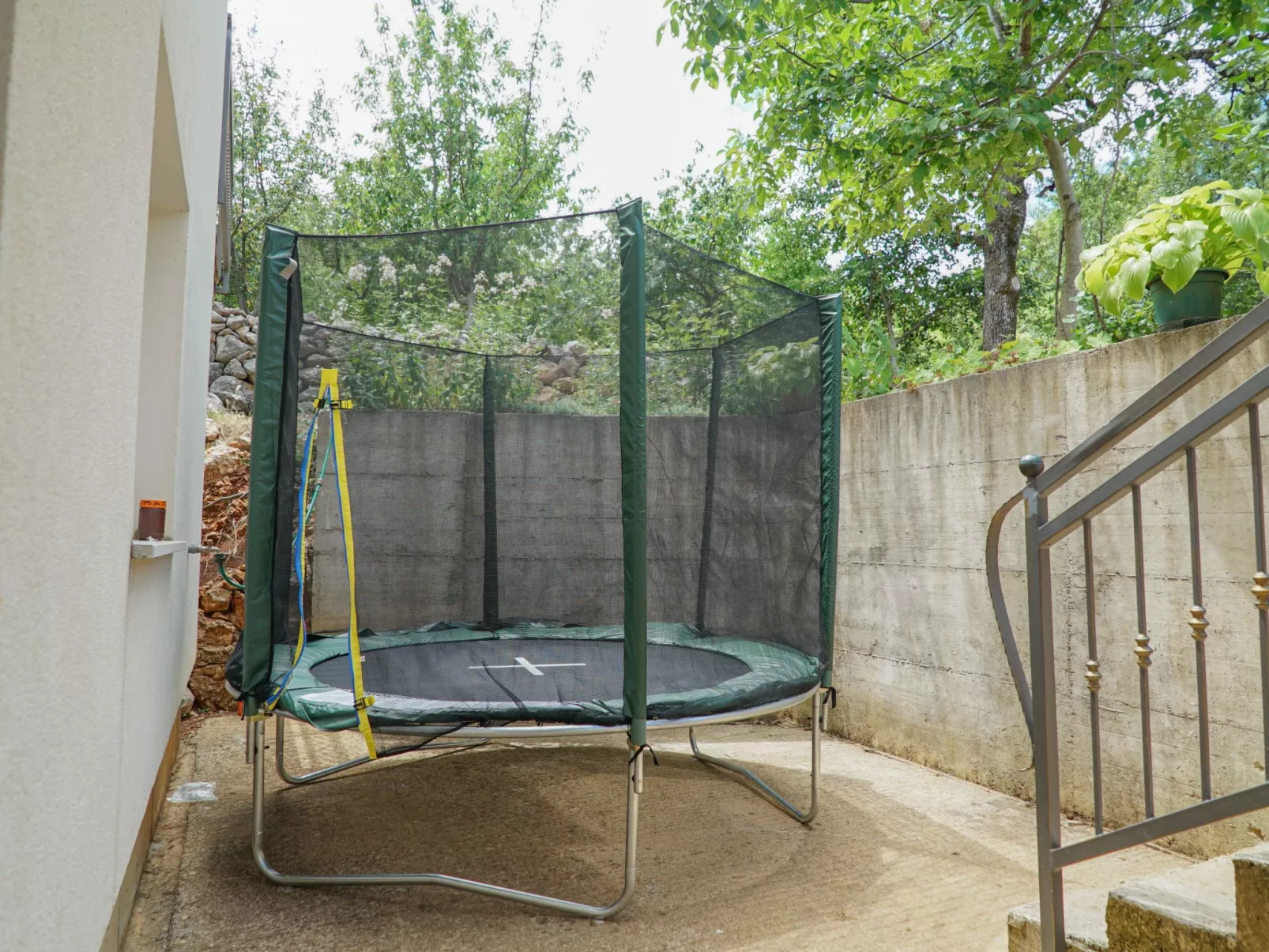 In der Nähe des Meeres und des Sees-Drinnen