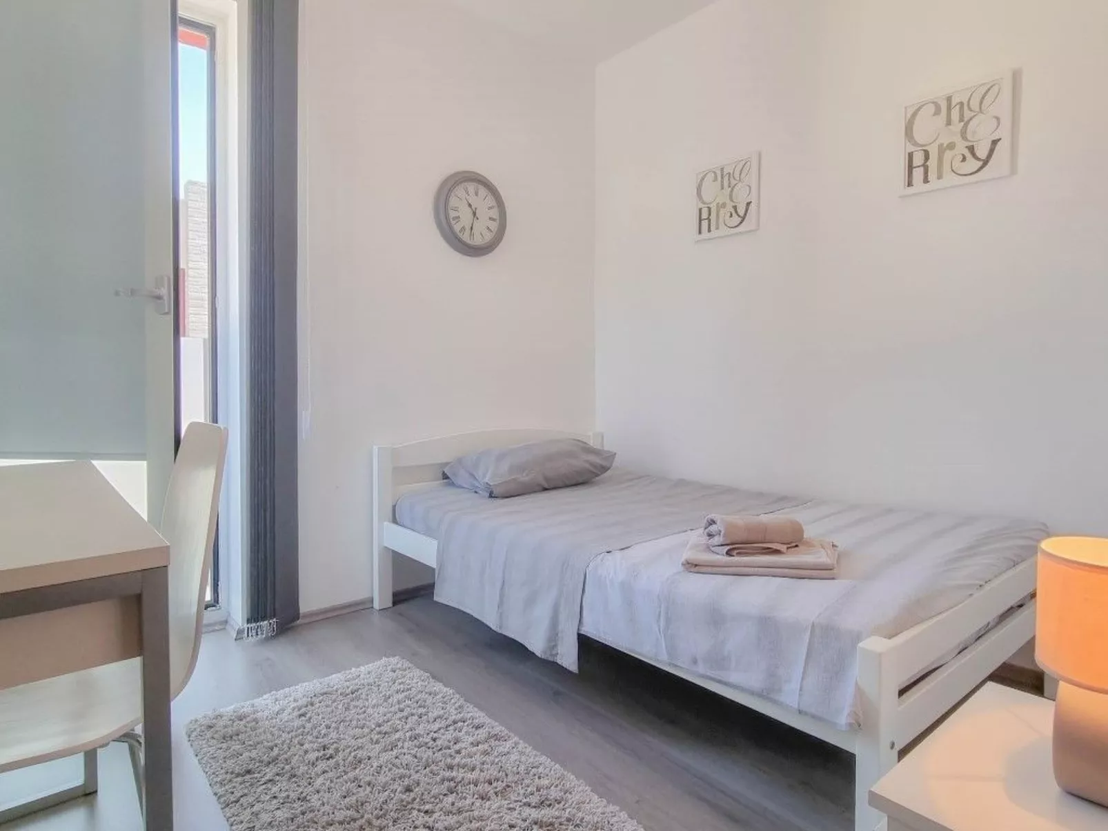 Wohnung "Niva B" mit Terrasse-Inside