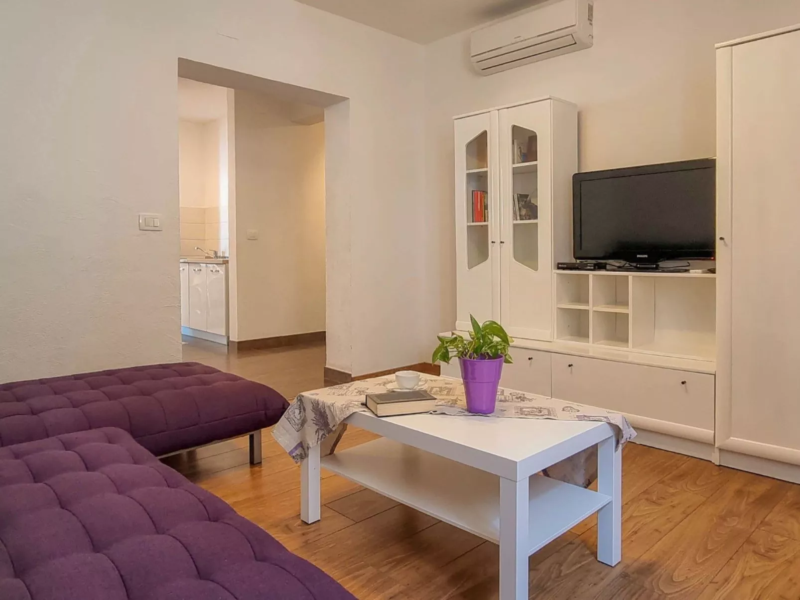 Libera am Strand-Inside