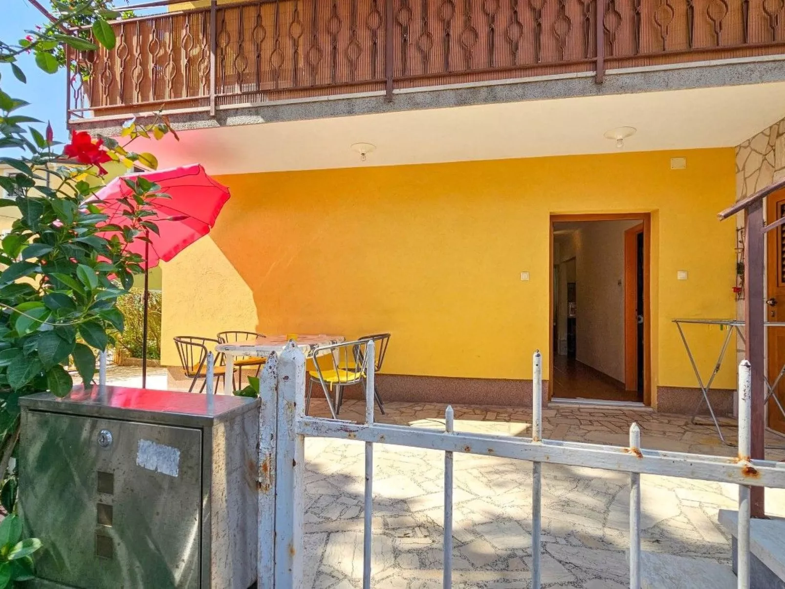 Wohnung in der Altstadt mit Terrasse und Parkplatz-Image-tags.info