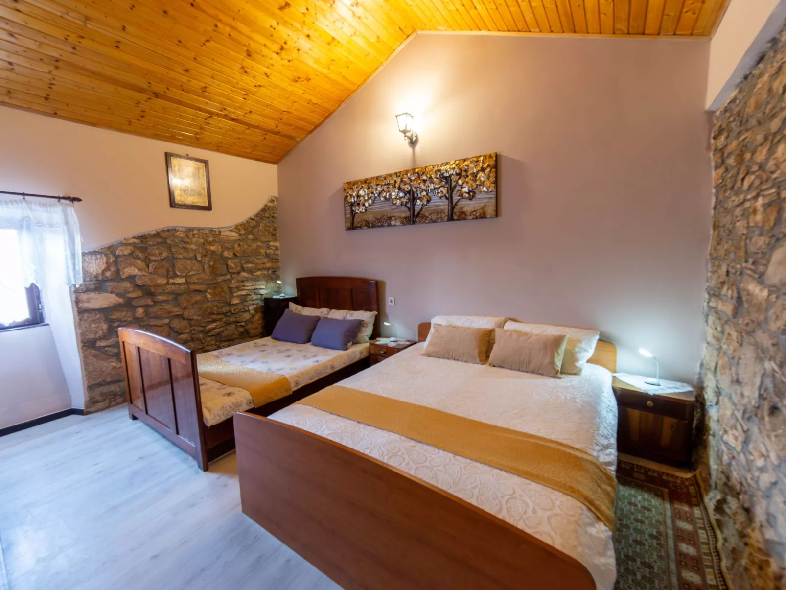 'Frane' mit eigenem Pool-Dedans