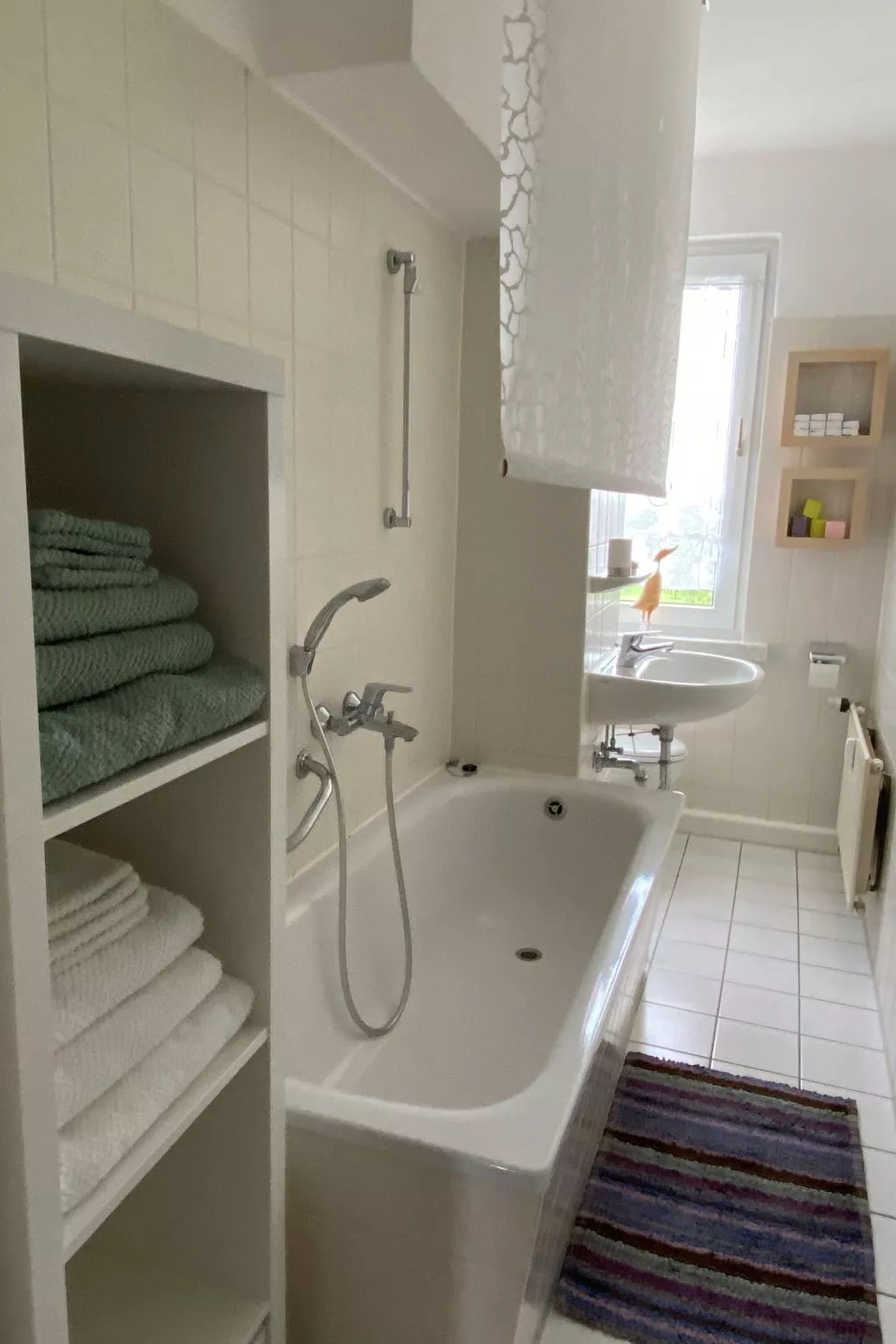 Wohnung in Lelkendorf mit Großem Balkon-Drinnen