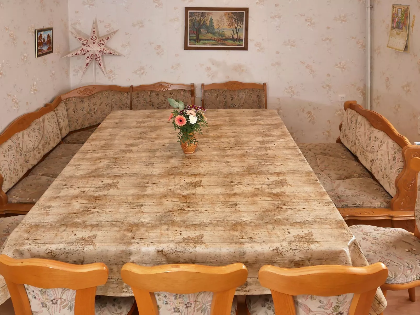 -Hof Südharz , ehemaliger Bauernhof-Drinnen