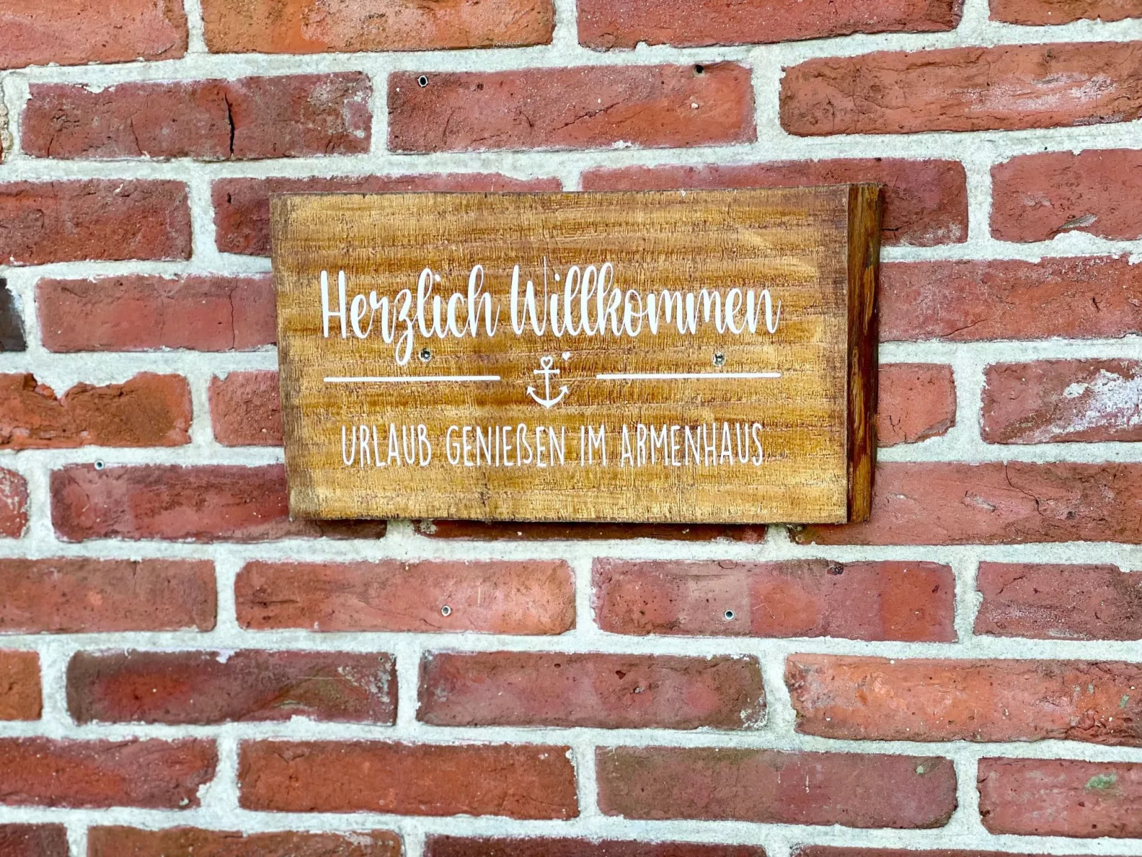 Reetdachhaus für erholsamen Familienurlaub-Outside
