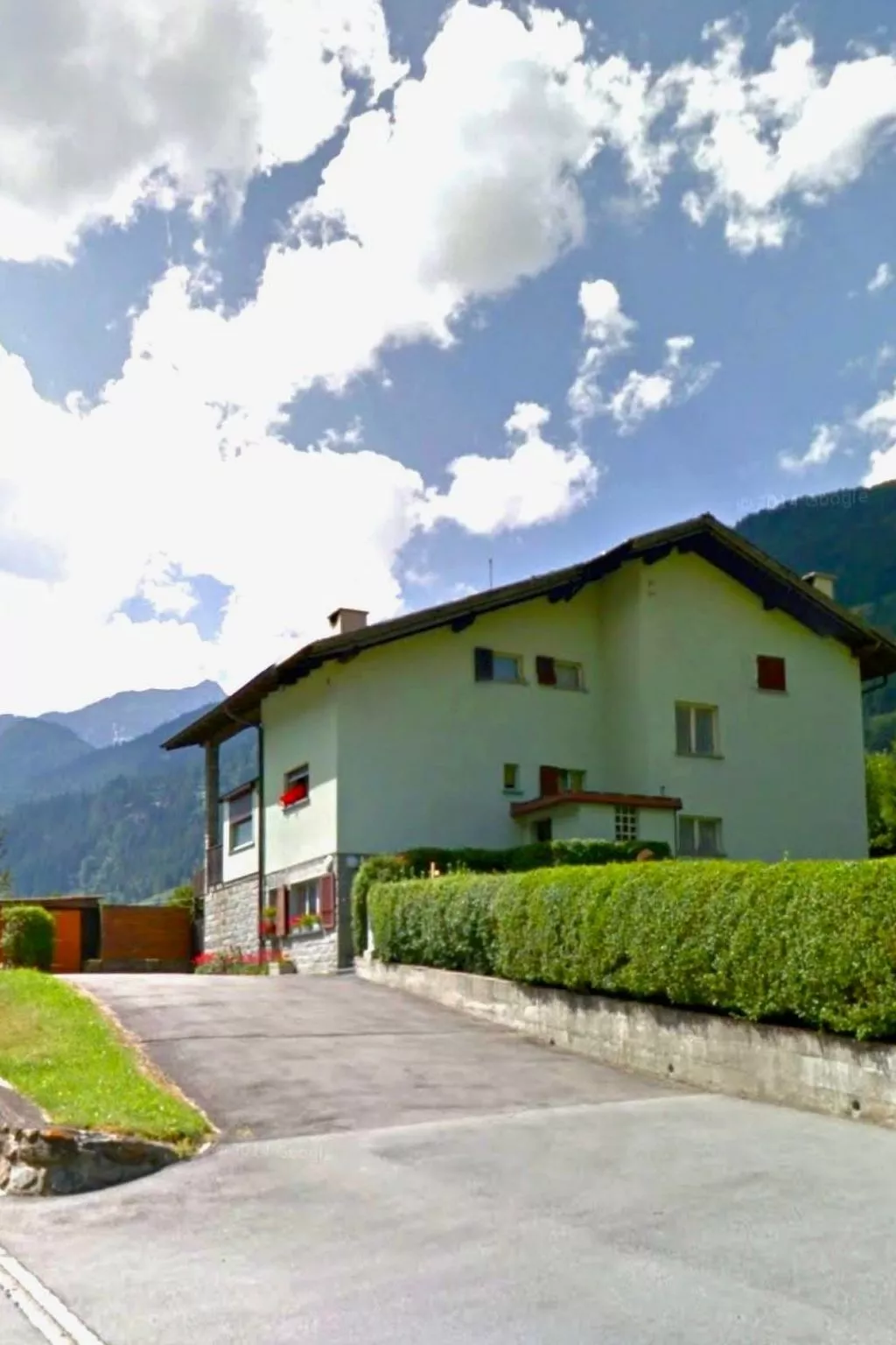 "Window on the grenn"-Draußen