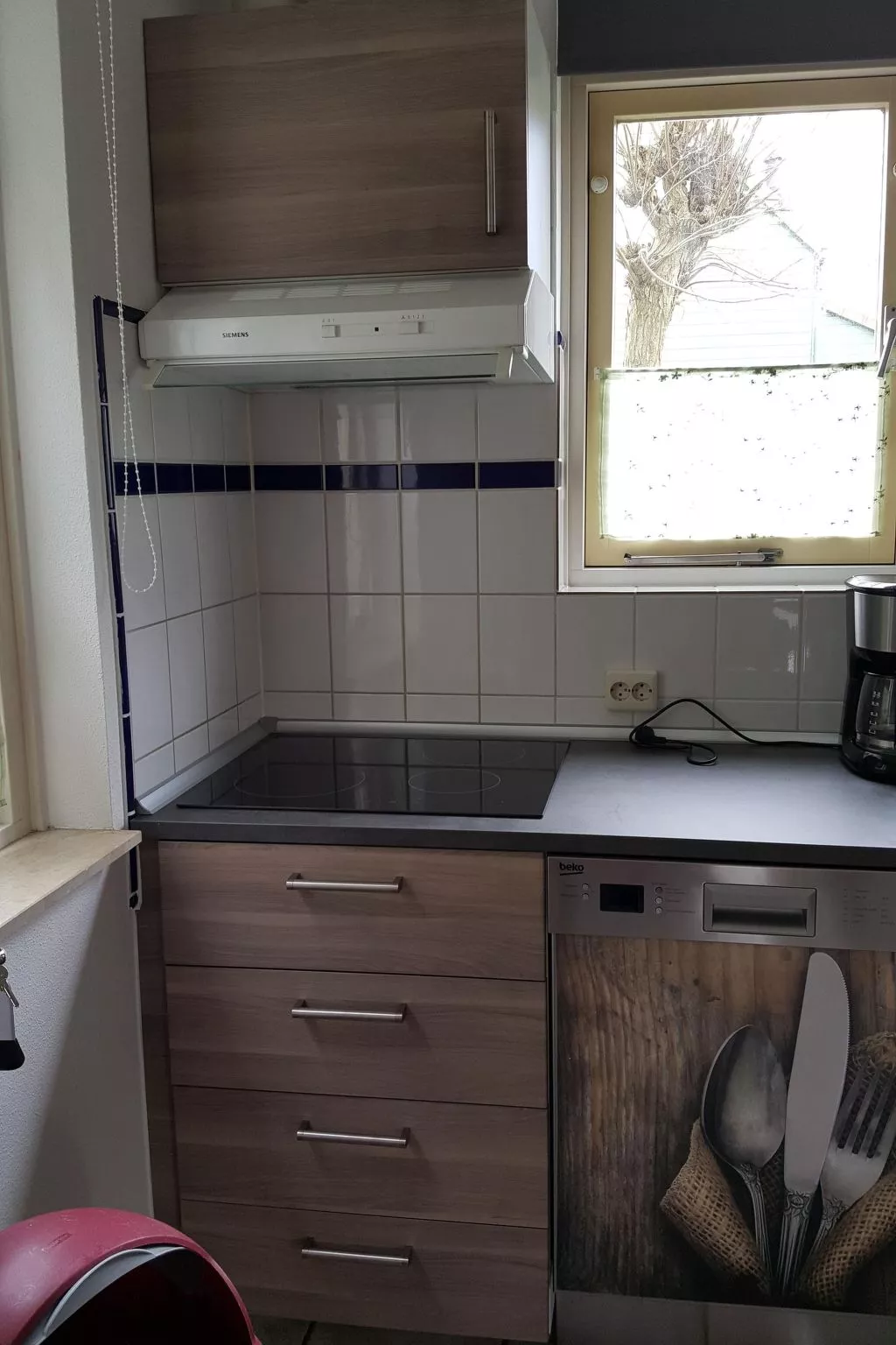 Gemütliches Haus mit komplett umzäuntem Garten-Image-tags.info