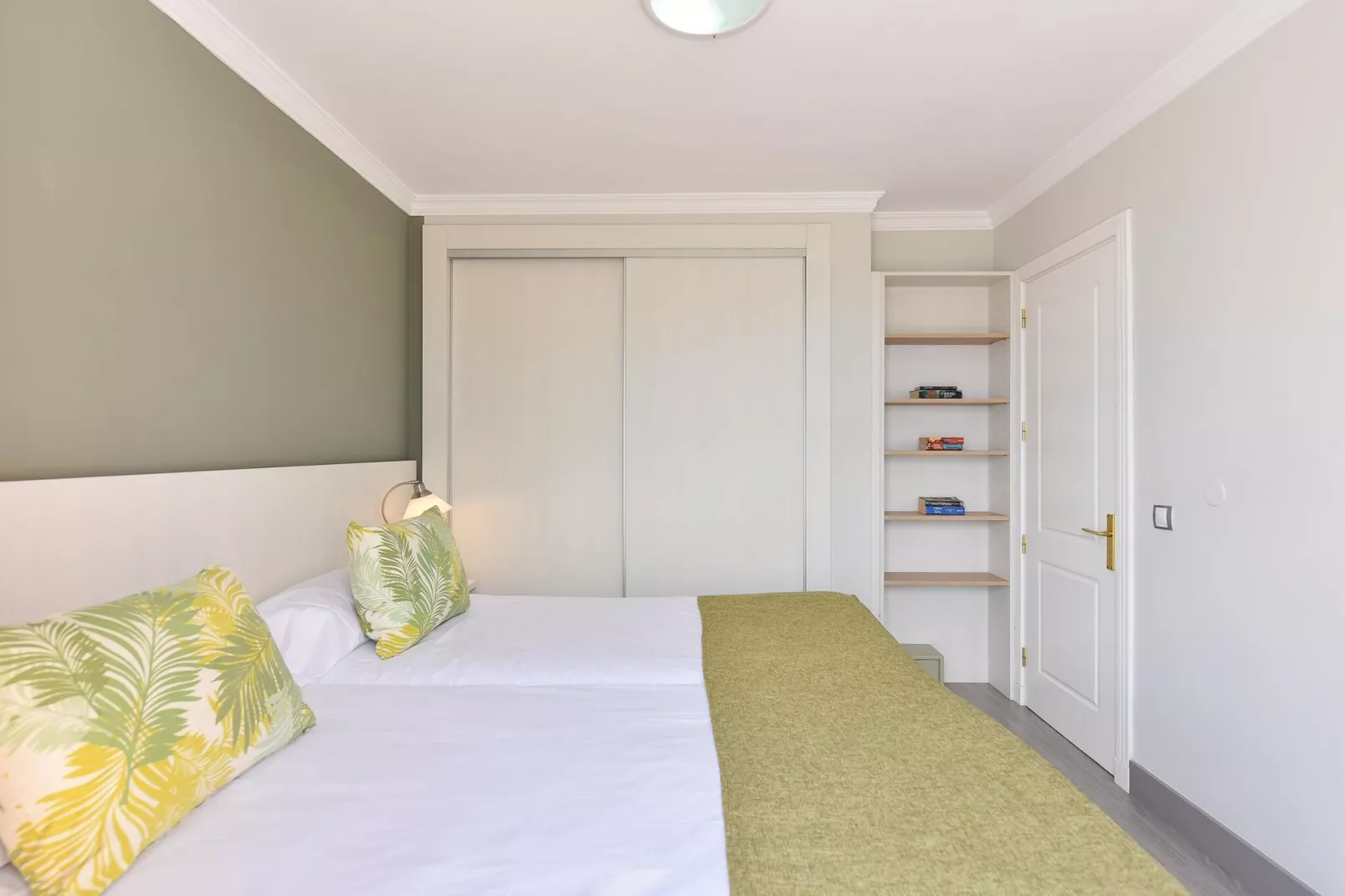 Santa Ana 7-Chambre