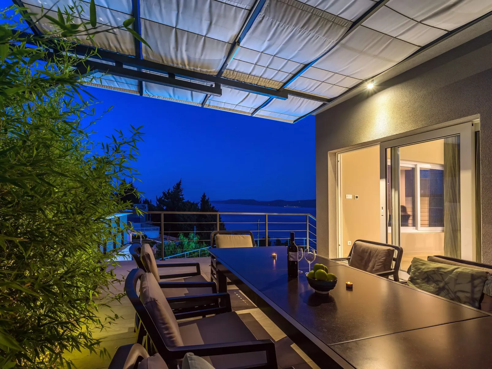 In Mimice mit tollem Pool und Meerblick-Image-tags.info