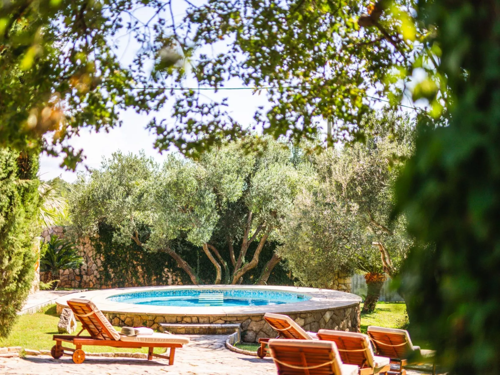 Traditionelles Steinhaus mit privatem beheiztem Pool