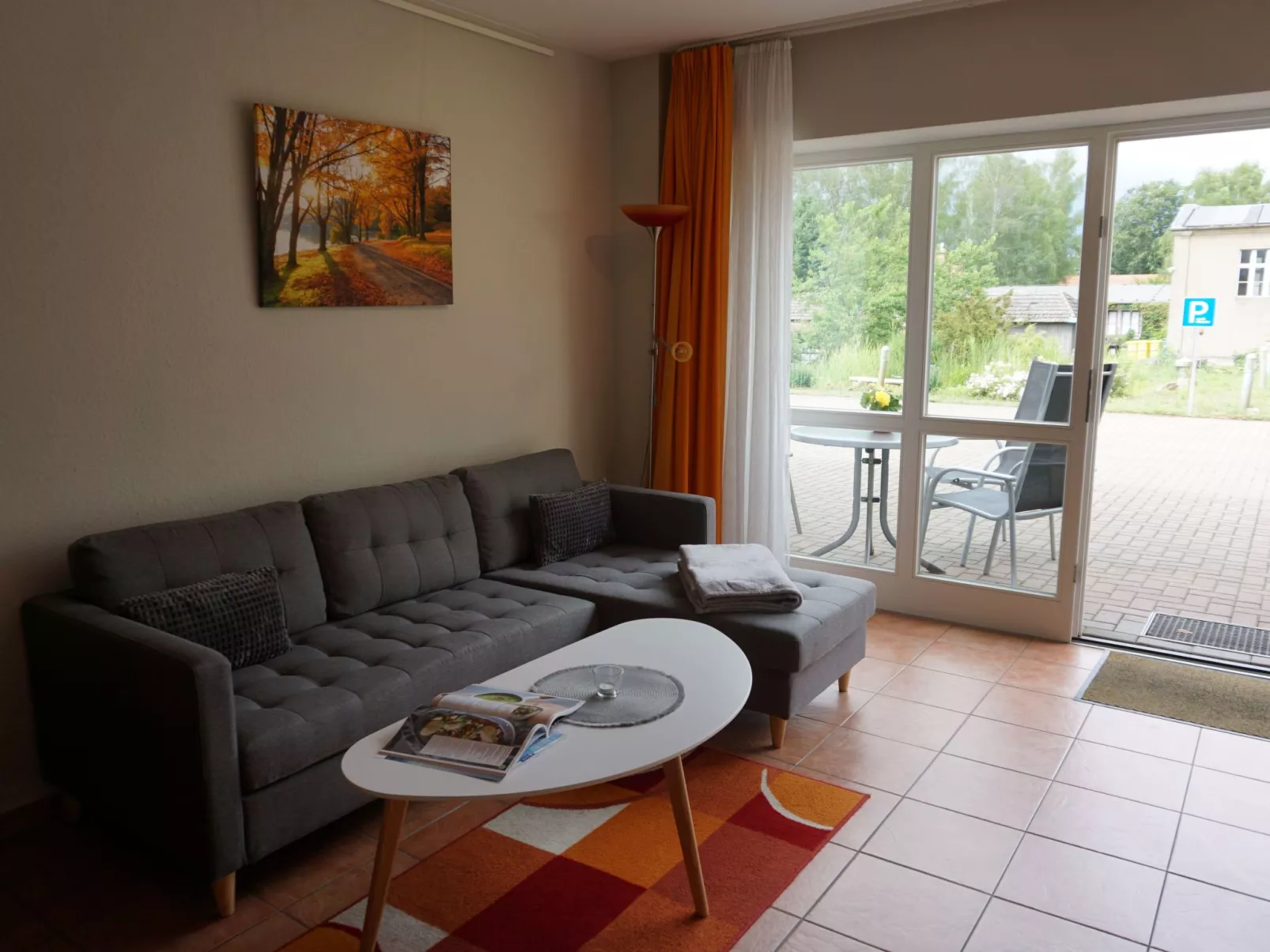 Maisonettewohnung mit kleiner Eingangsterrasse-Dedans