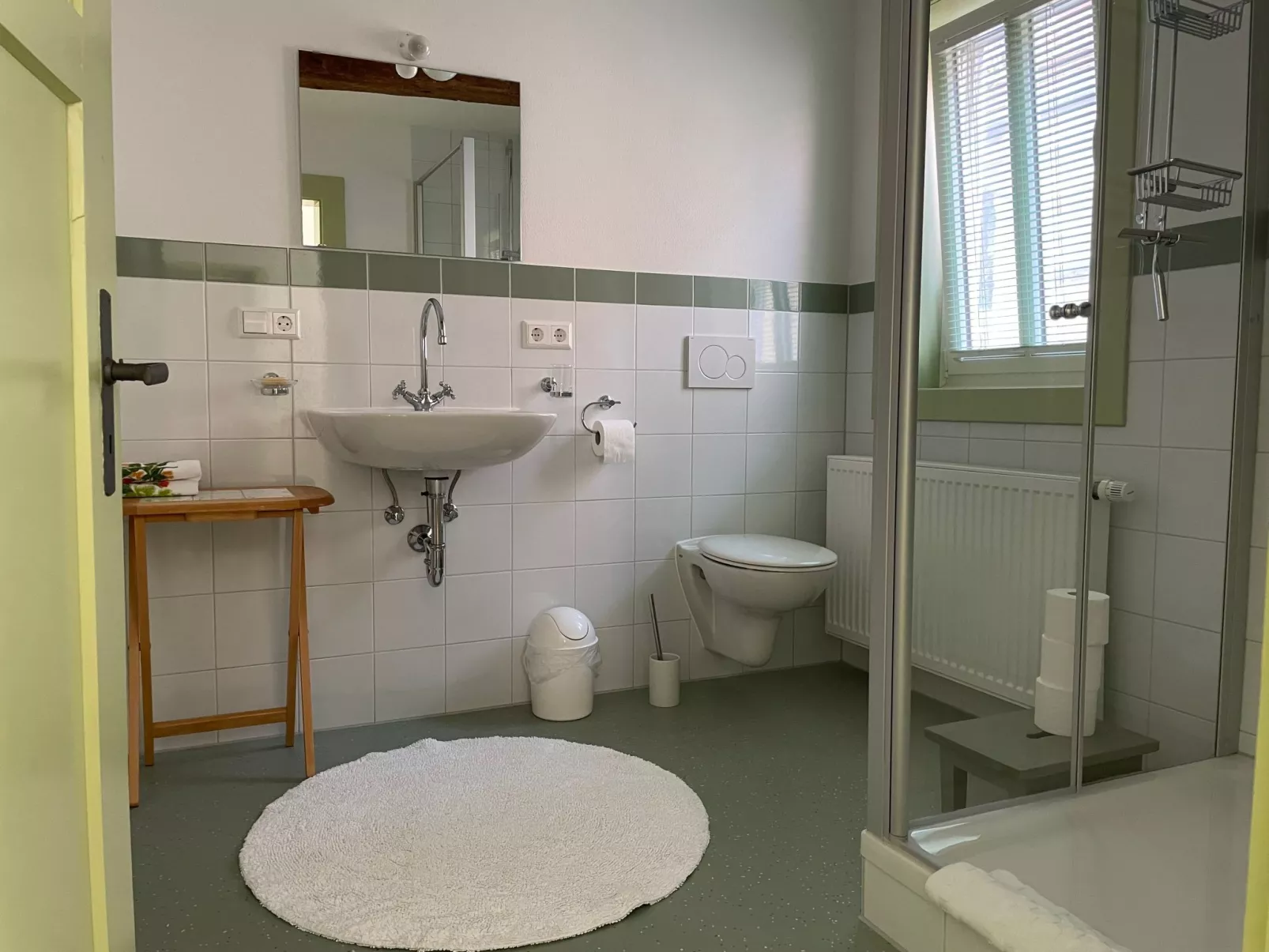 Nassauer Forsthaus-Drinnen