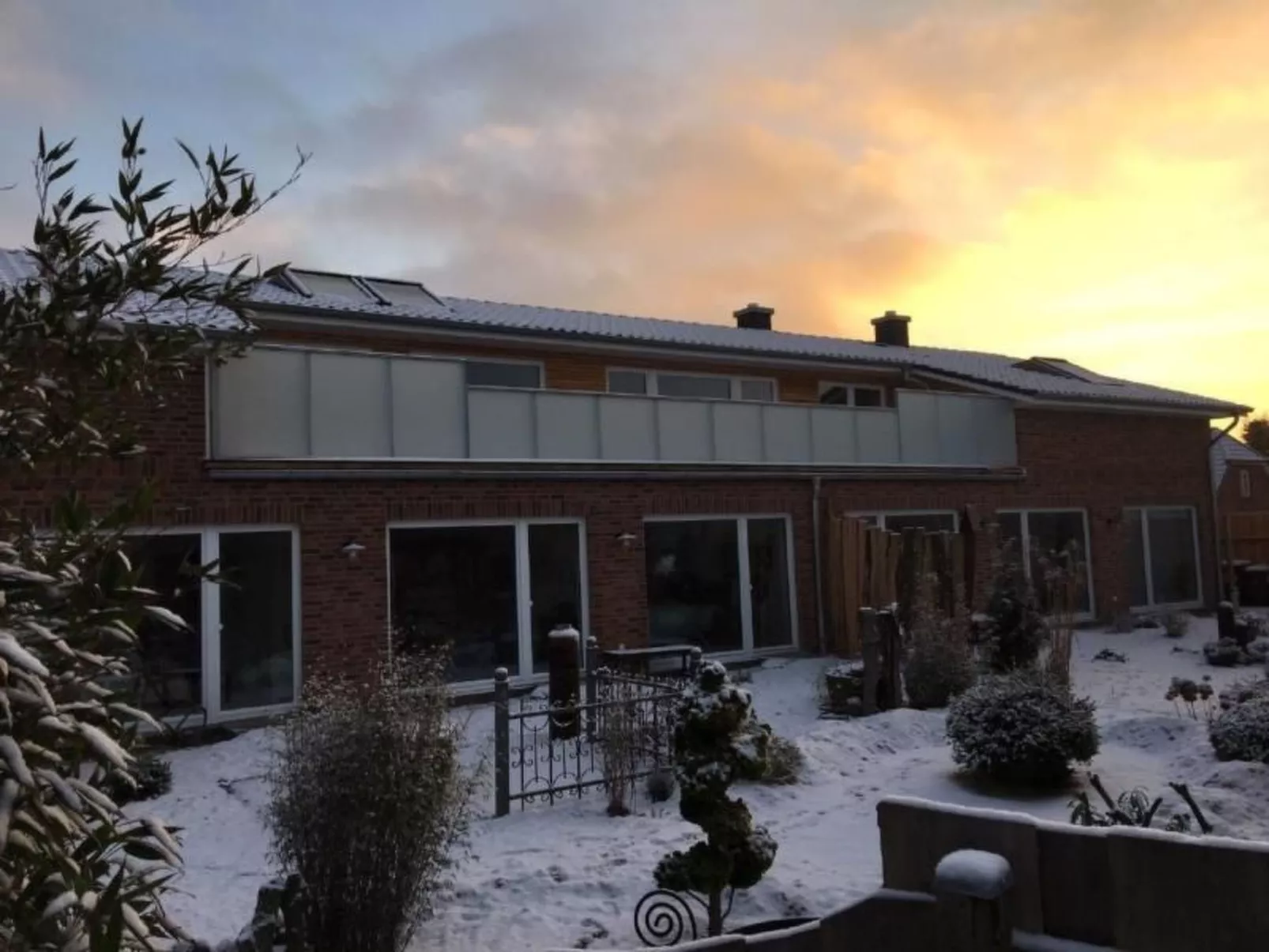 Ruhige Wohnung in Risum mit Garten und Terrasse-Dehors