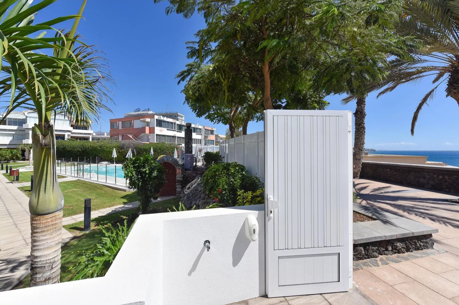 APARTMENT AIDA 202-Areas summer 1km