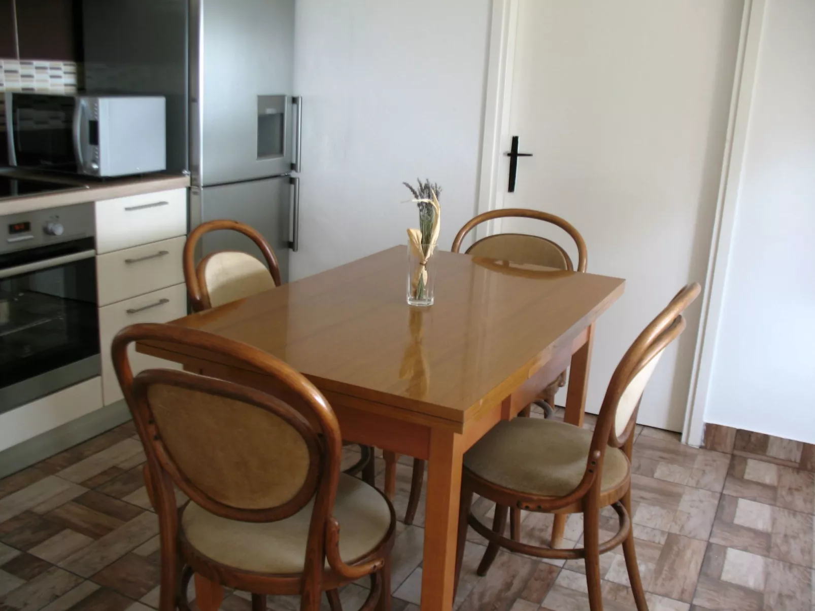 Für 6 Personen ca. 50 m&sup2; in Jablanac, Adriaküste Kroatien (Kvarner Bucht)-Dedans